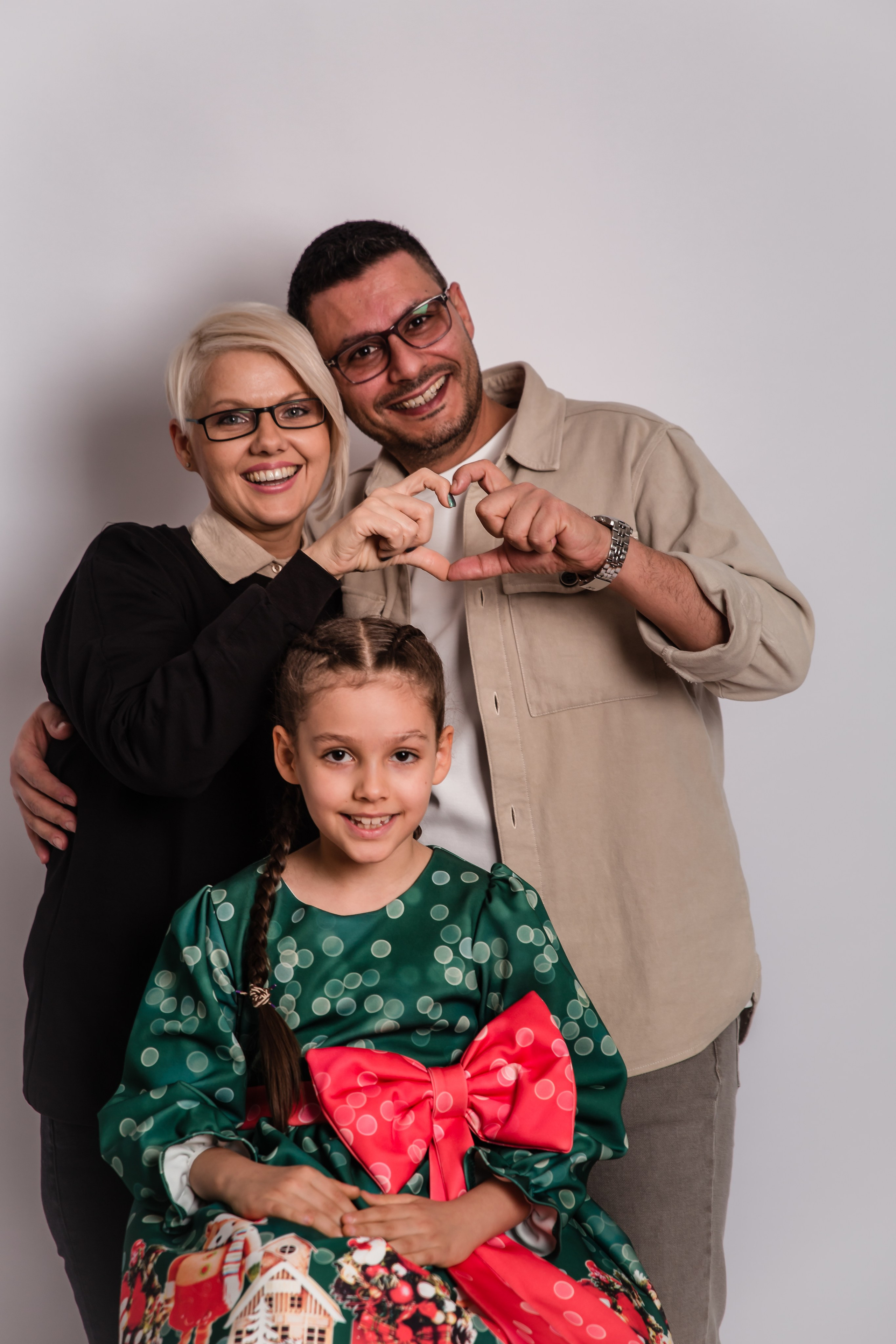 Irina&Almira&Alper. Professional family and children’s photographer in Izmir Irina Eron