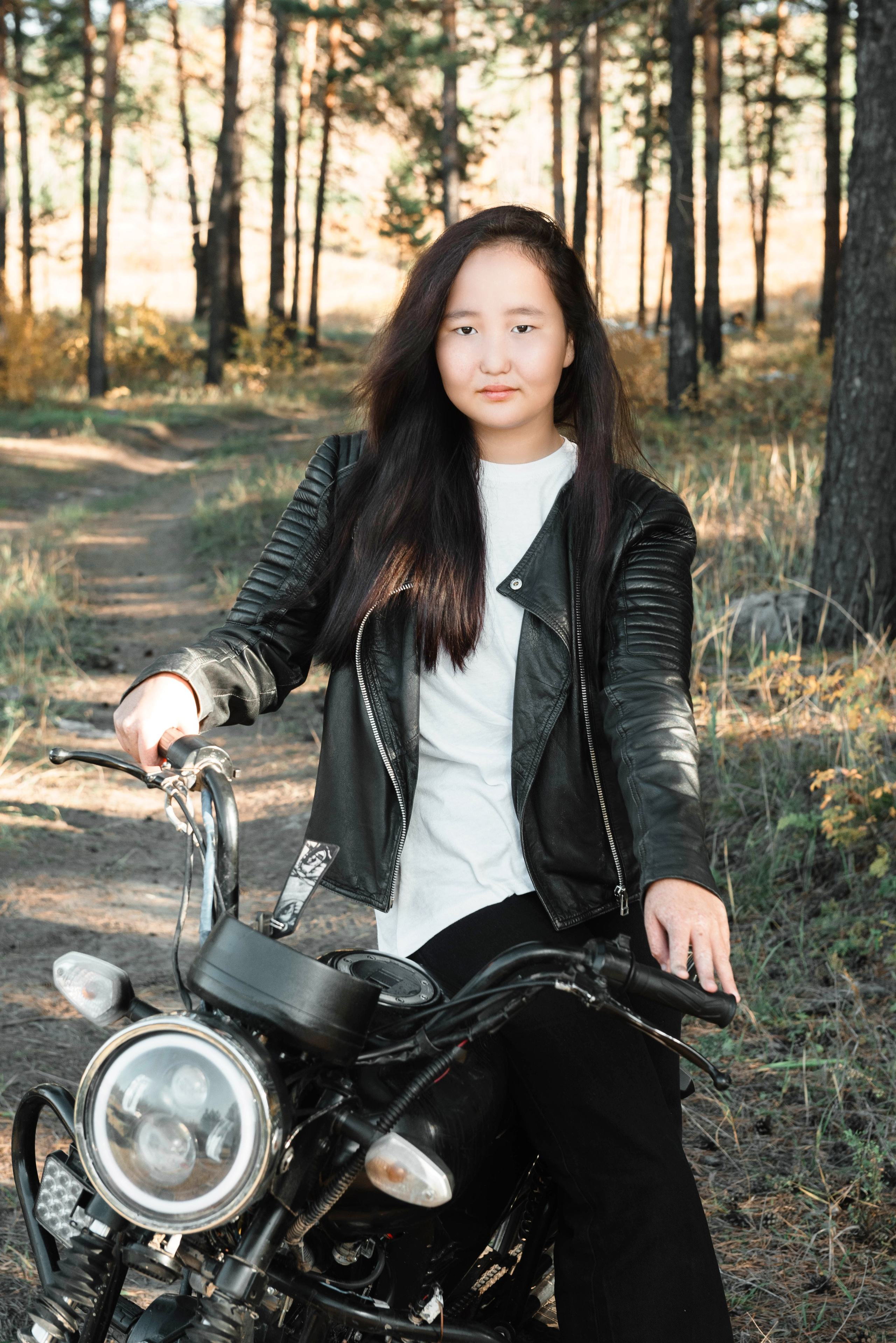 Выпускной фотоальбом для средней школы. Фотограф Эллина Дар г. Улан-Удэ