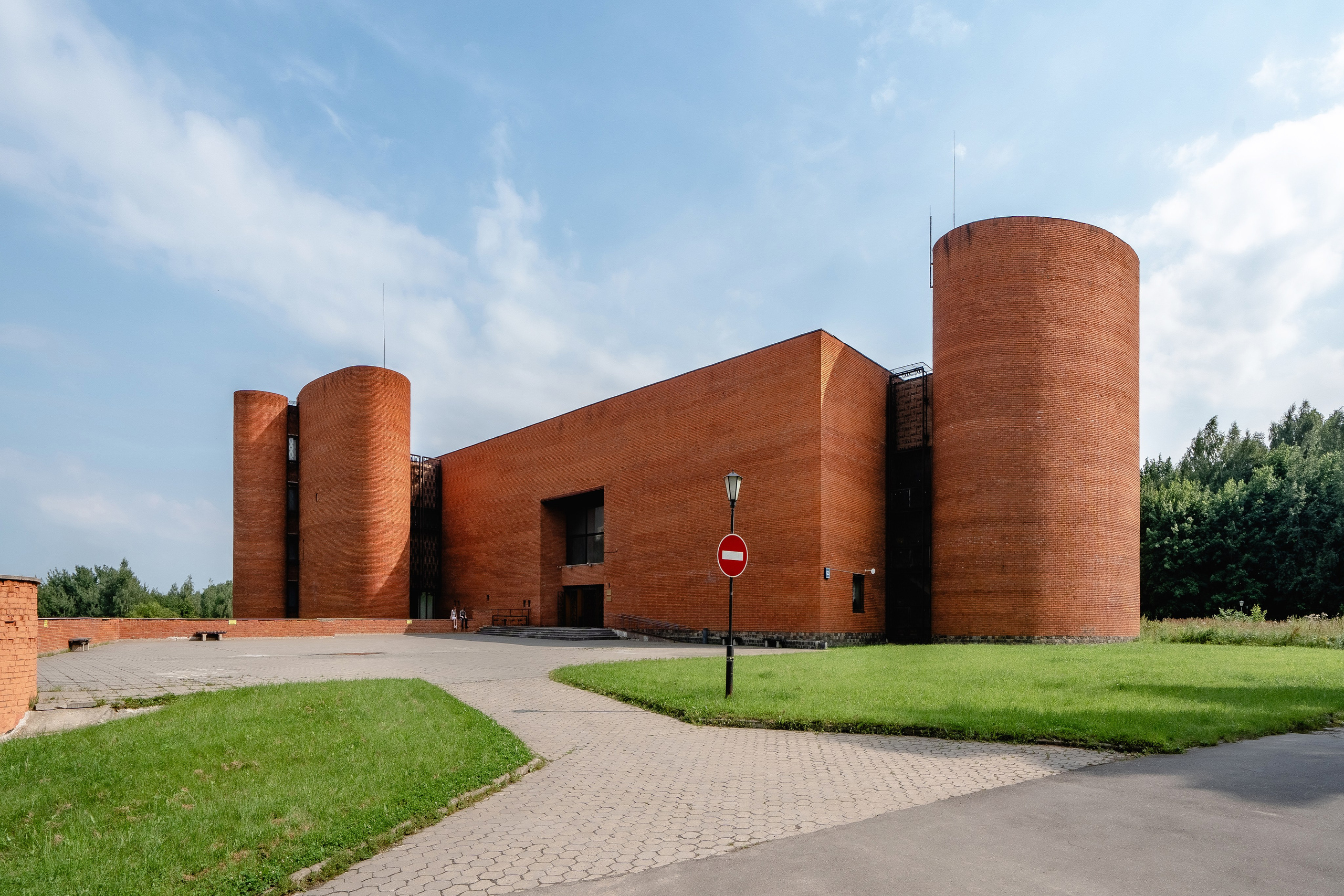 Интериум. Эд Тихонов. Городской фотограф