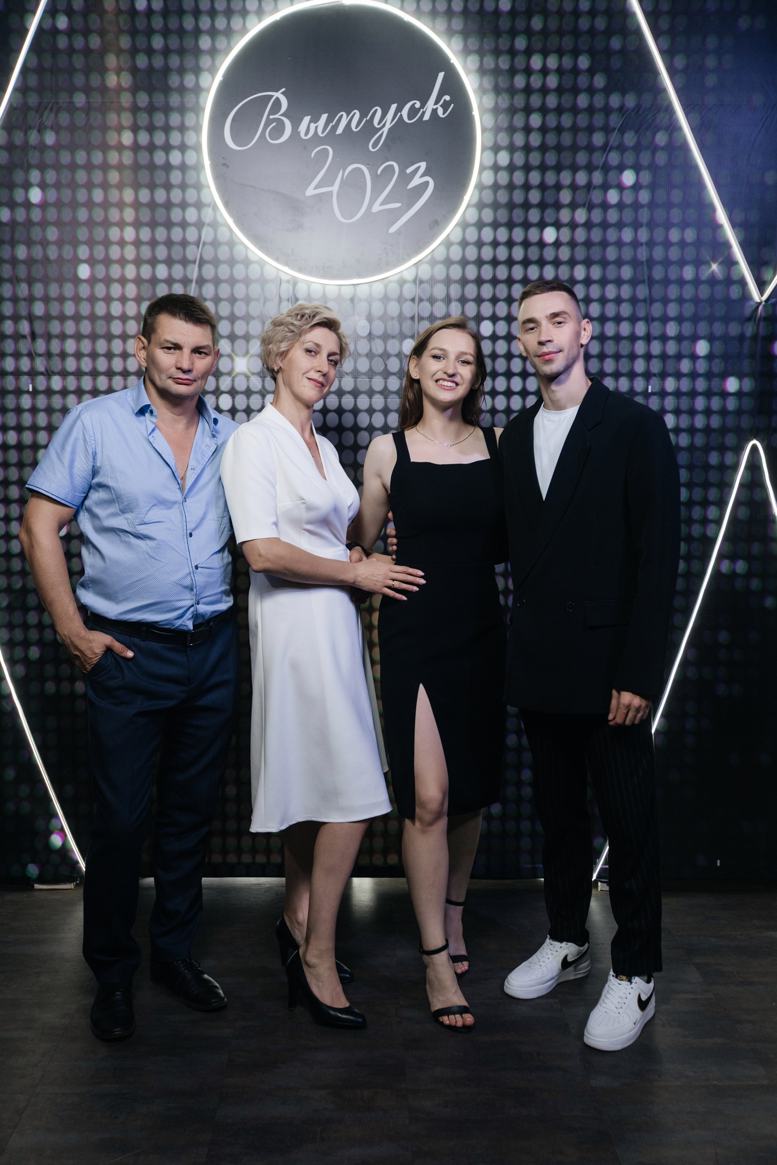 2023 ШКОЛА136. Свадебный и Репортажный фотограф Нижний Новгород Москва Ежов Иван