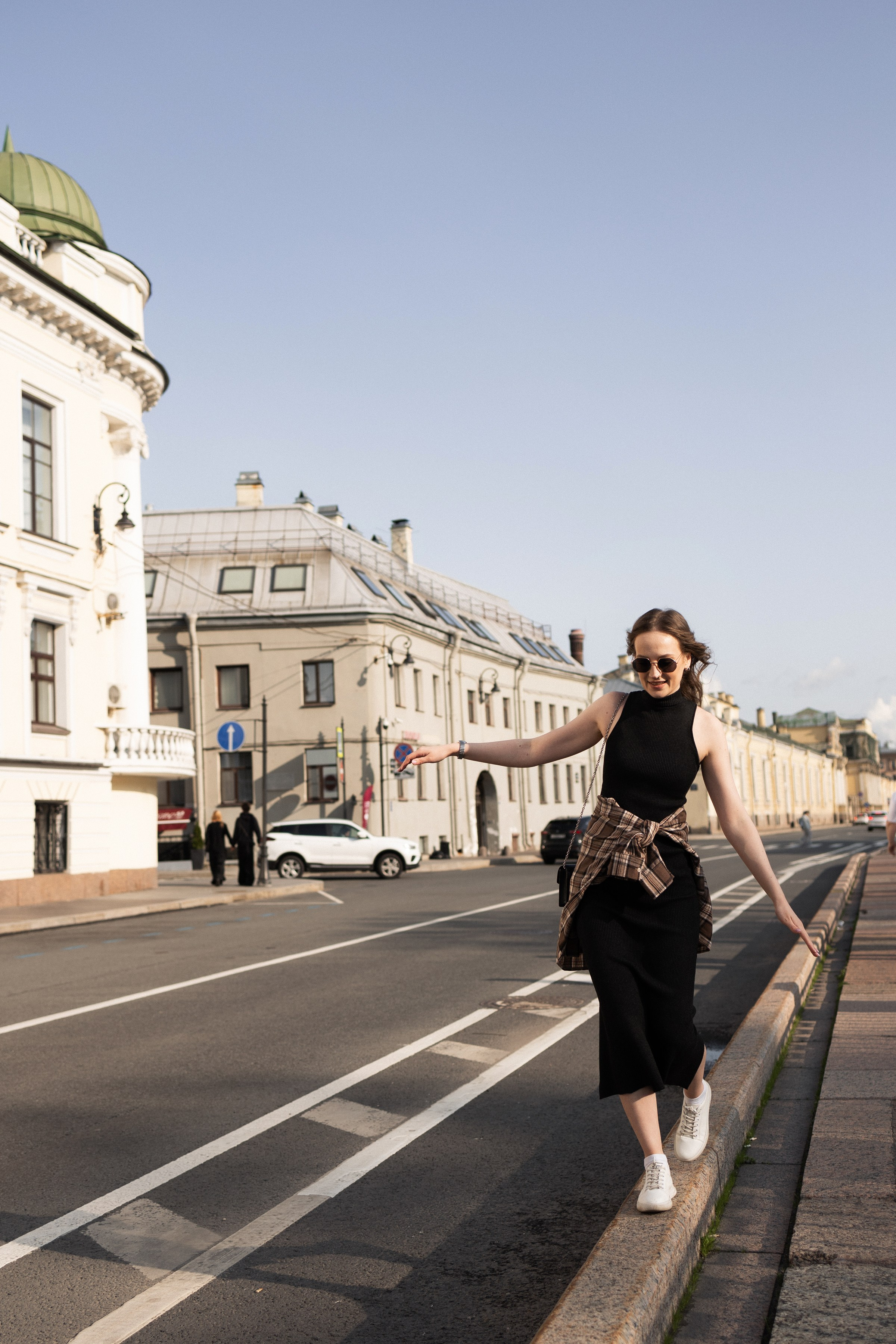 Прогулочная фотосессия. Портретный фотограф СПб, женский фотограф, минимализм и эстетика