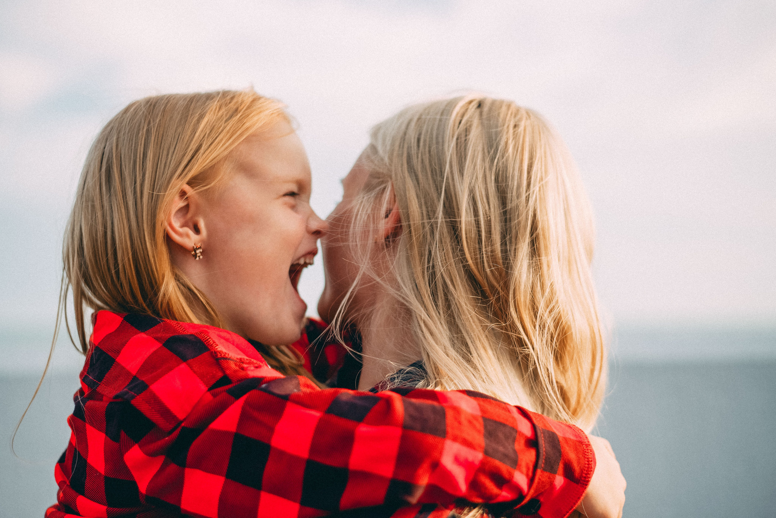 Фотосессия в Сириусе набережная олимпийского парка. Фотограф в Сочи — Маргарита Поганова