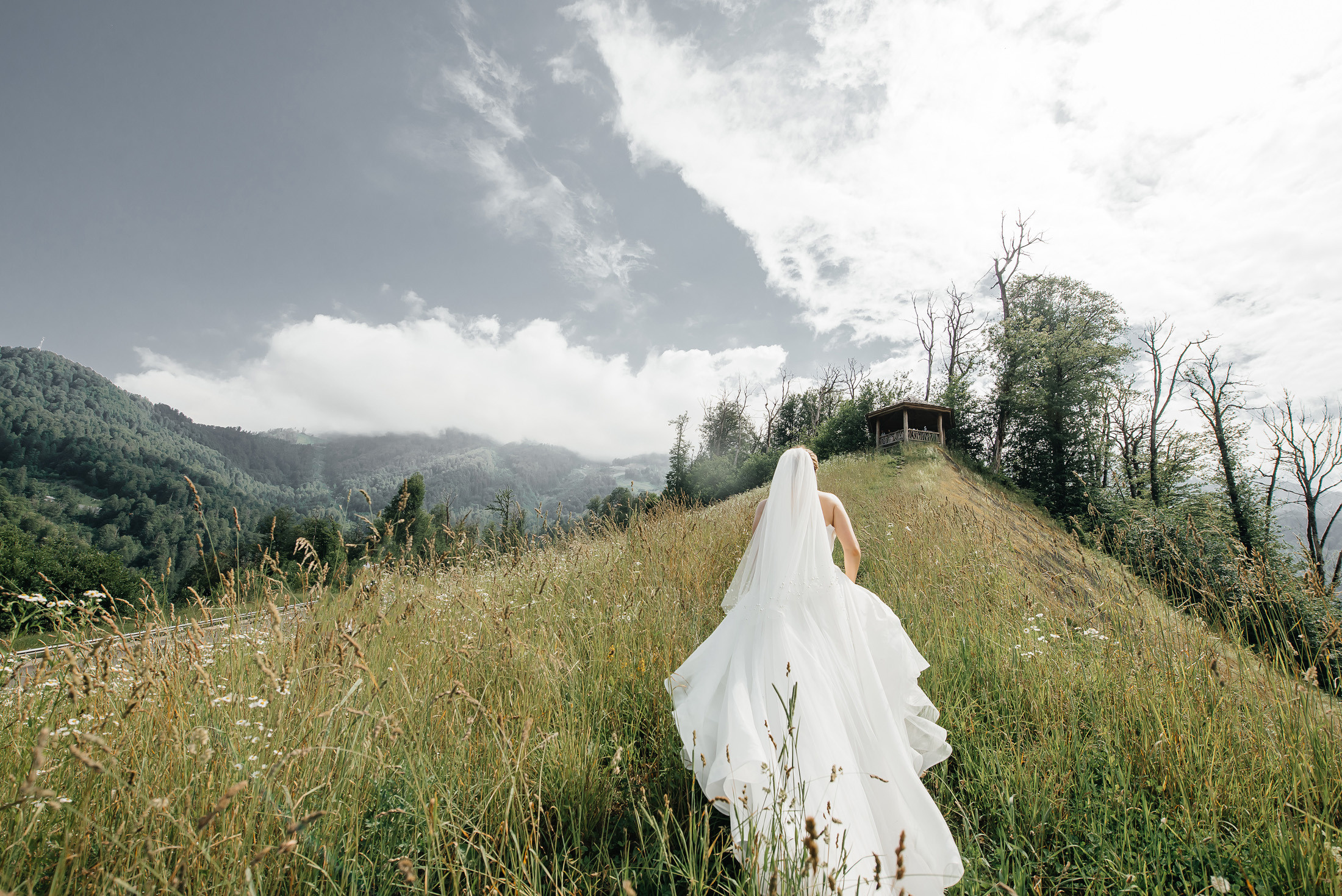 Свадьба в горах в Sky park отель. Фотограф Сочи Евгений Соколов