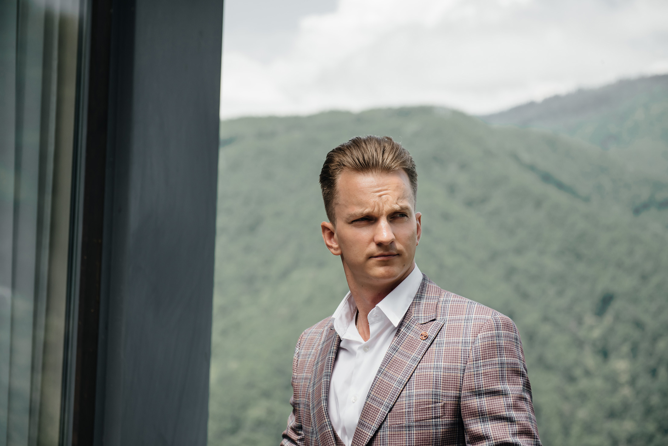 Свадьба в горах в Sky park отель. Фотограф Сочи Евгений Соколов