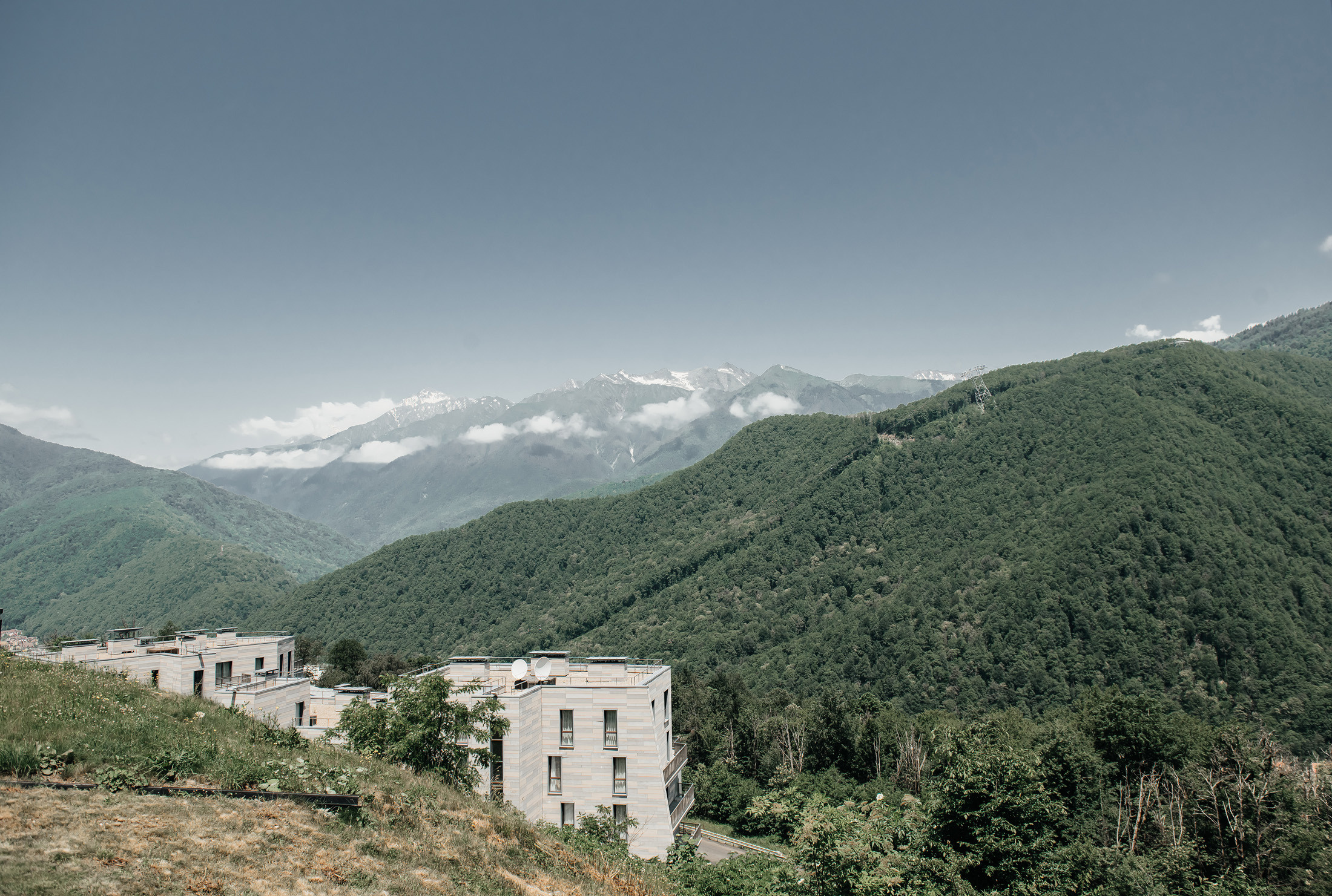 Свадьба в горах в Sky park отель. Фотограф Сочи Евгений Соколов