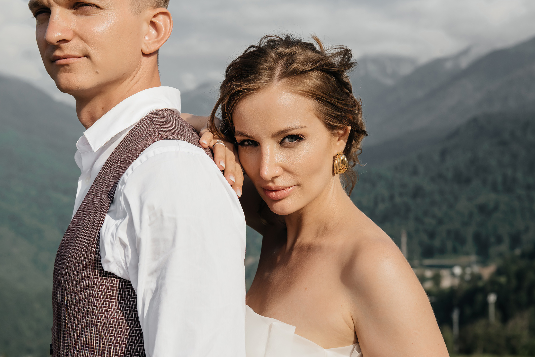 Свадьба в горах в Sky park отель. Фотограф Сочи Евгений Соколов