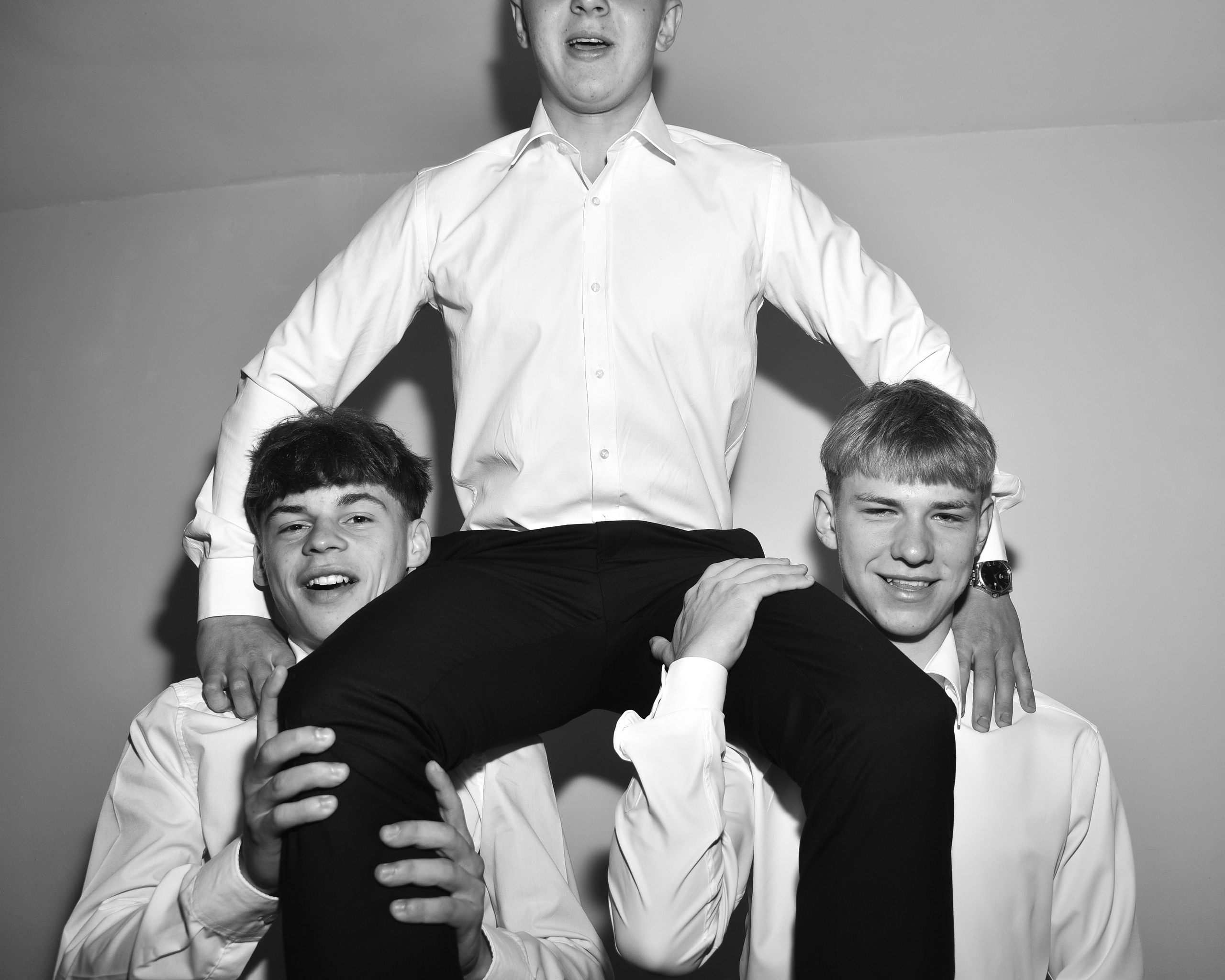 Последний звонок 🔔. Фотограф Олег Юршевич Солигорск Минск