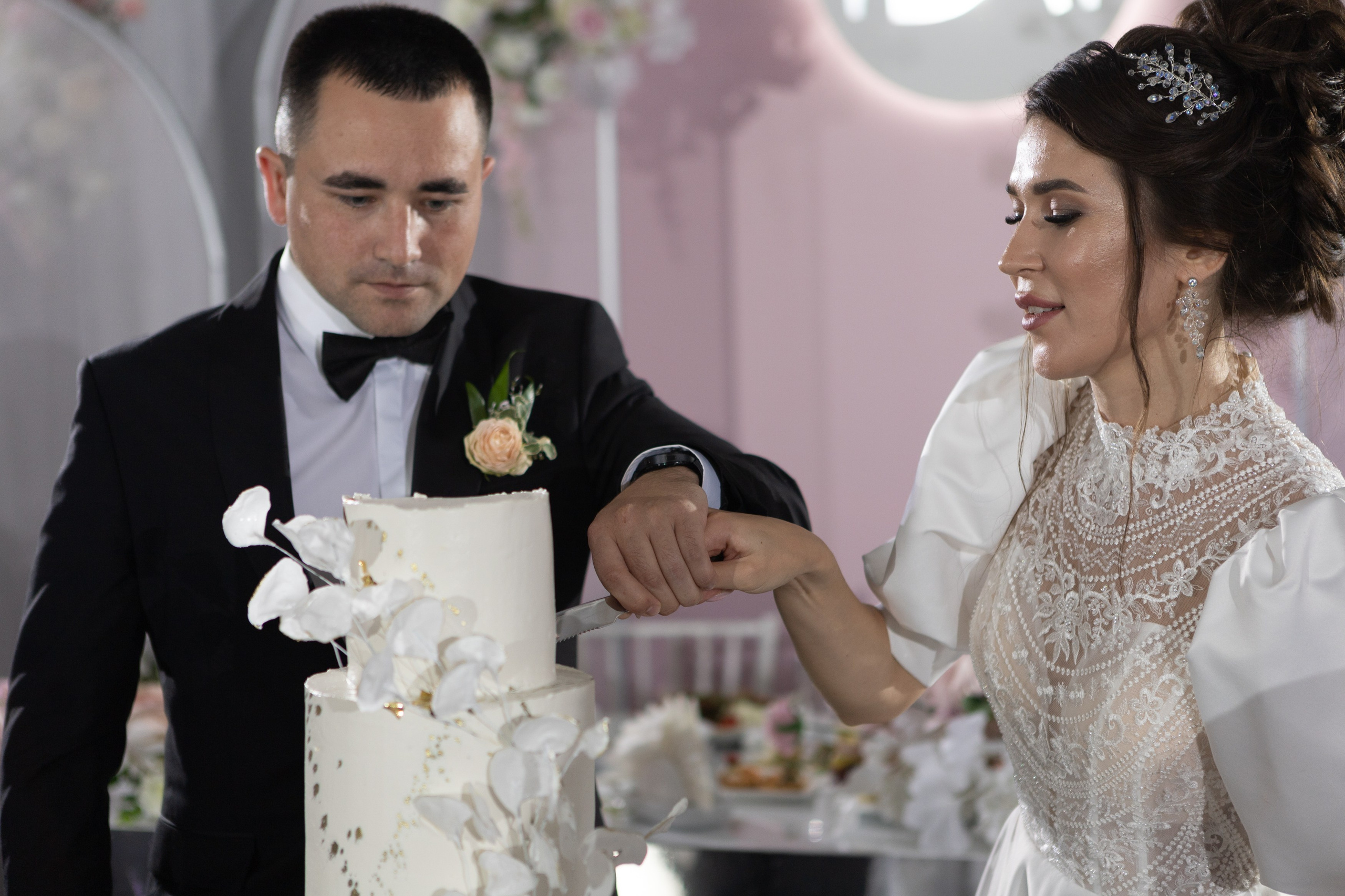 Свадебный фотограф Уфа — Руслан ГабдлисламовЖивые эмоции, красивые кадры, воспоминания на всю жизнь.Работаю по всей Республике Башкортоста. Свадебный фотограф Уфа Руслан Габдлисламов