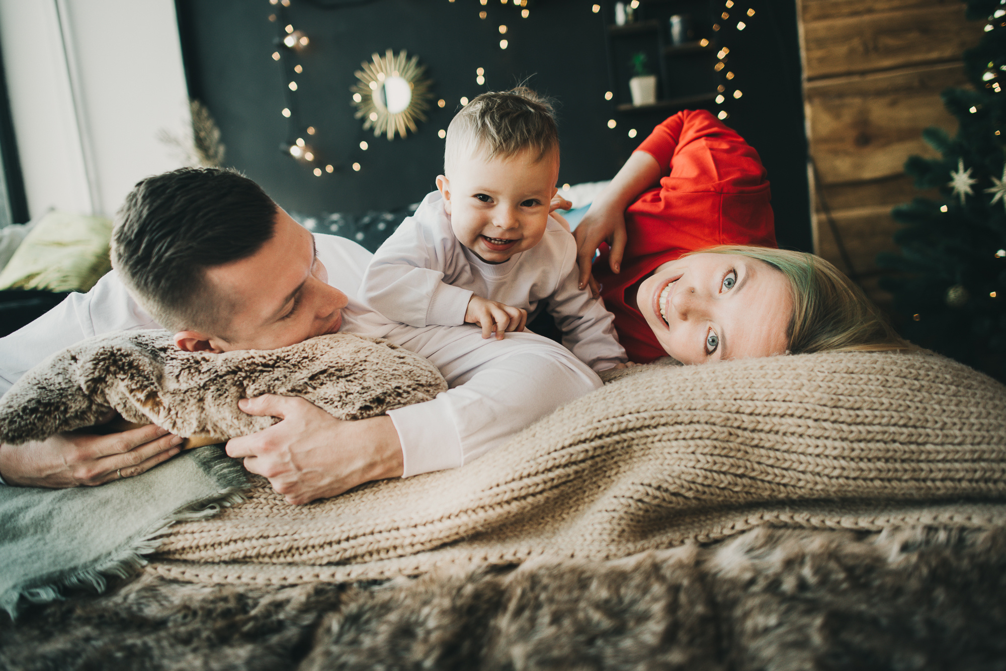 Полет нормальный — в Новый год!. Фотограф в Москве новорожденные свадьбы семьи Дарья Ларионова
