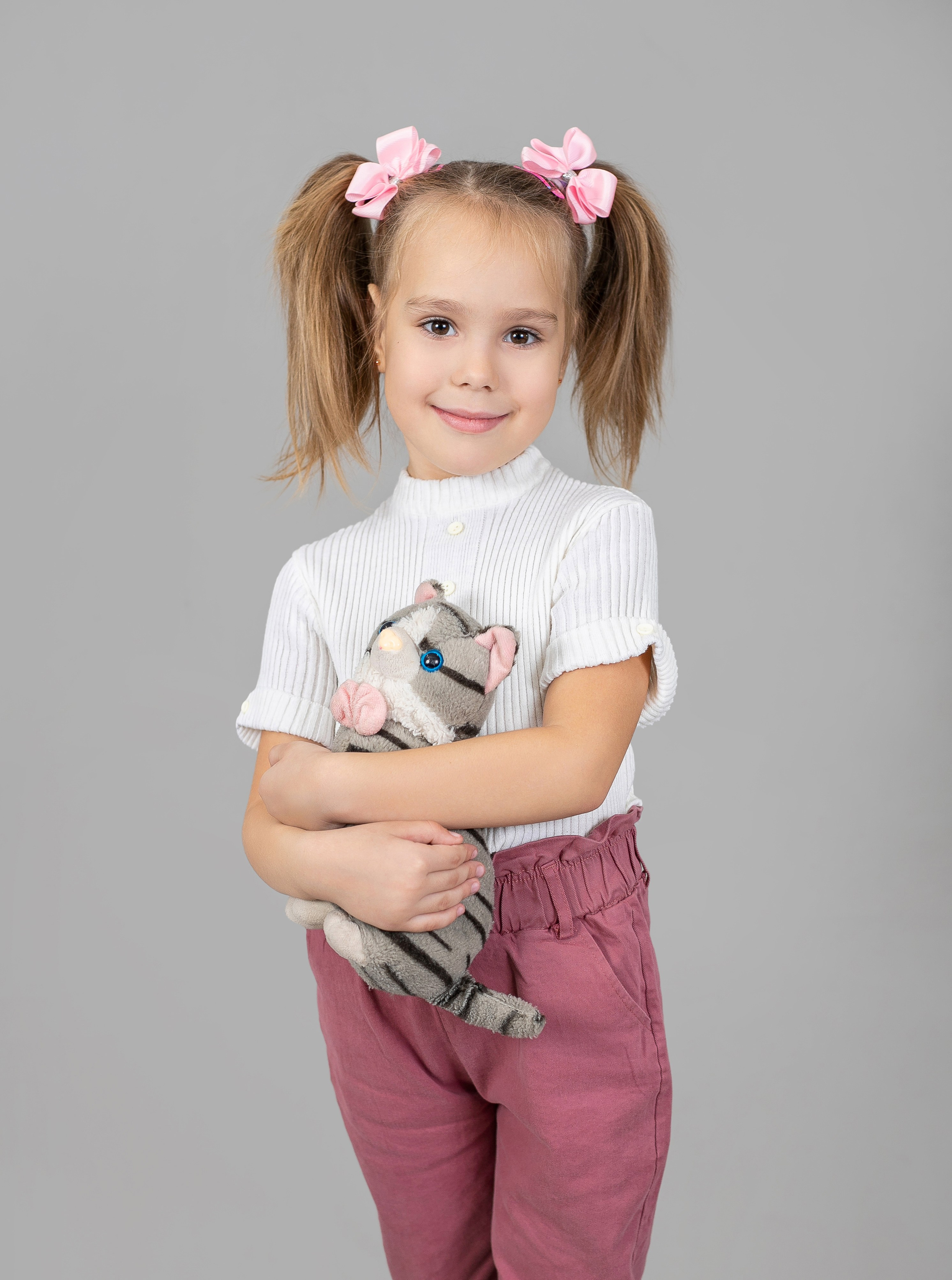 Выпускные альбомы для детского сада. Студия «Фокус» детская фотография Ольги Поповой г. Бийск