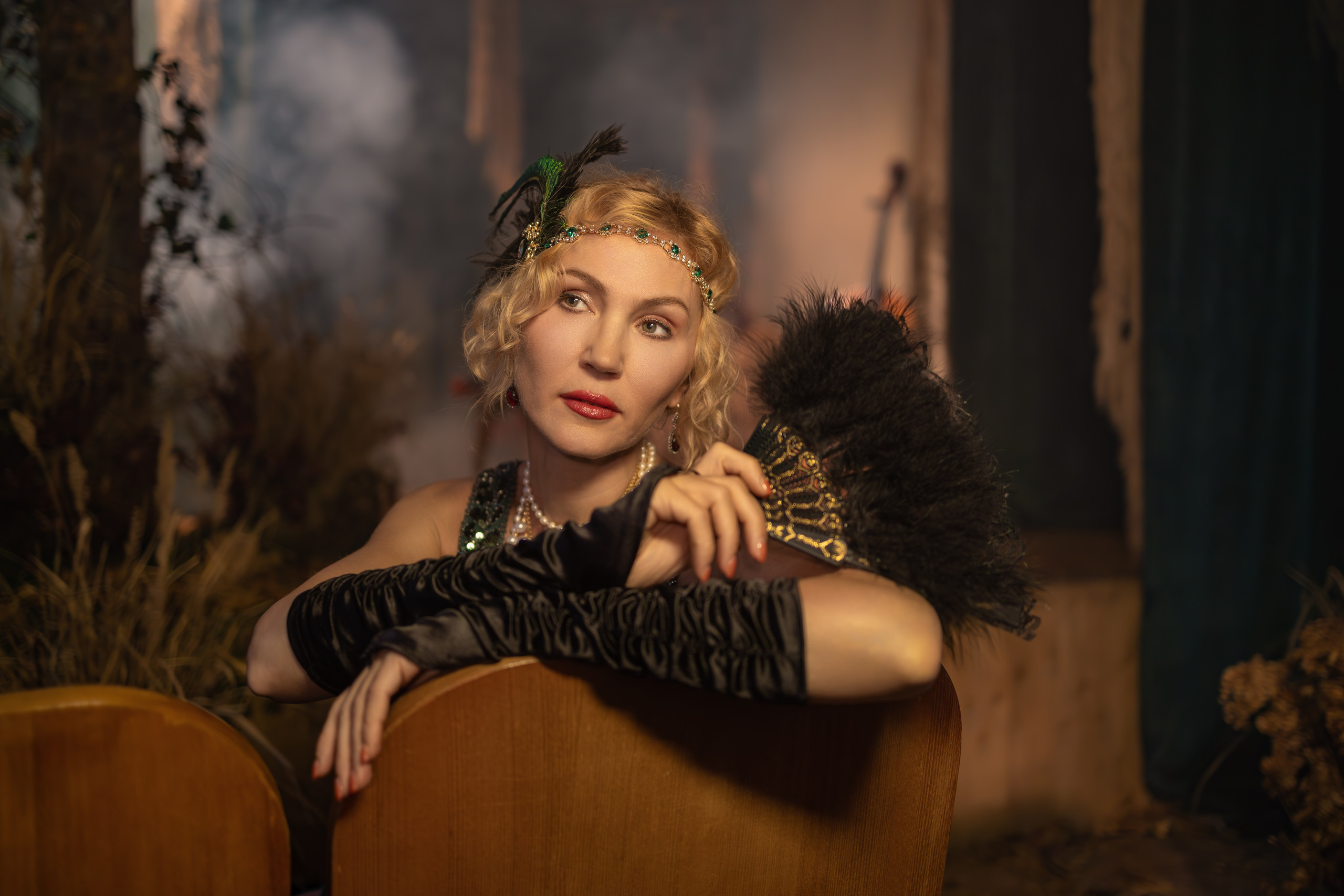 Оксана. Заброшенный театр. Репортажный, семейный и студийный фотограф в Москве Демин Алексей