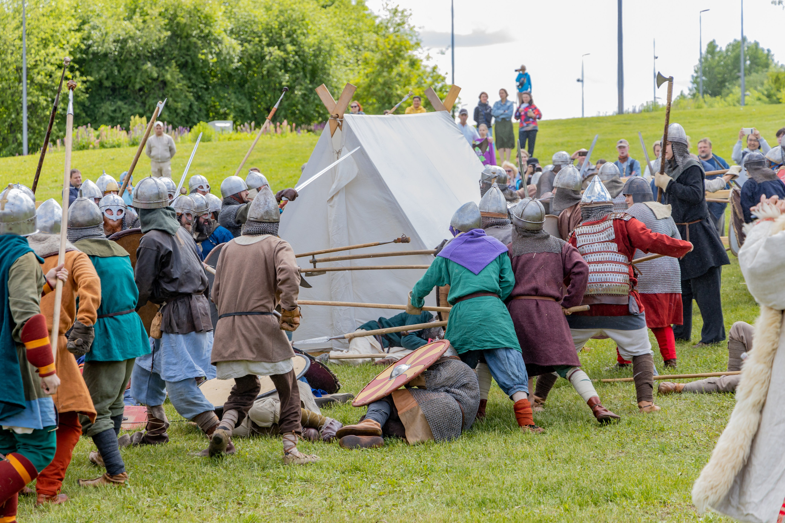 Времена и эпохи 2023 парк Лужкова. Репортажный, семейный и студийный фотограф в Москве Демин Алексей