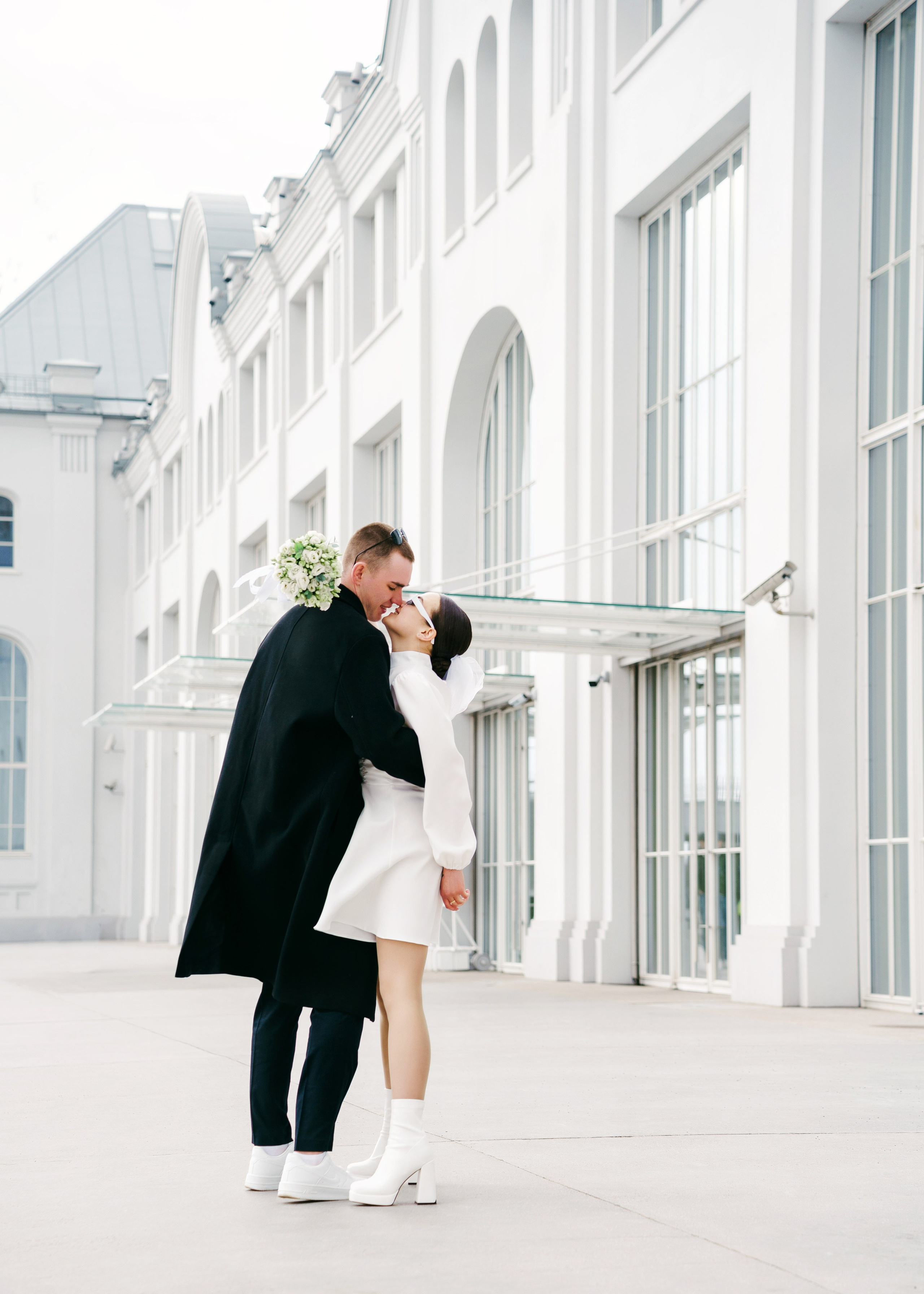 Екатерина и Никита. ЗАГС и прогулка. Фотограф и видеограф в Москве и Московской области Мария Вишня