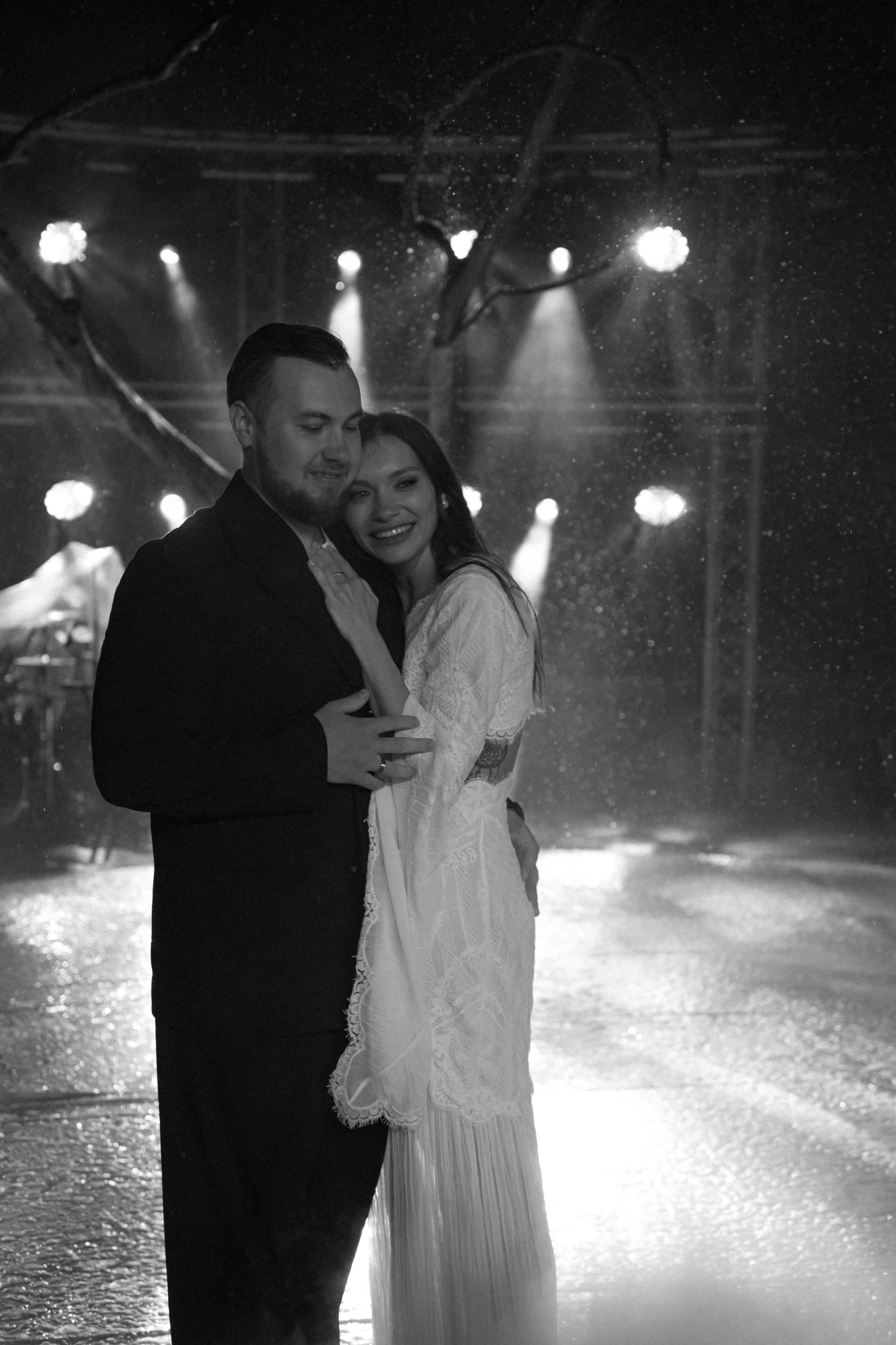 Майский Дождь. Полный день (сокращено). Семейный и портретный фотограф в Саратове Сахарова Маша