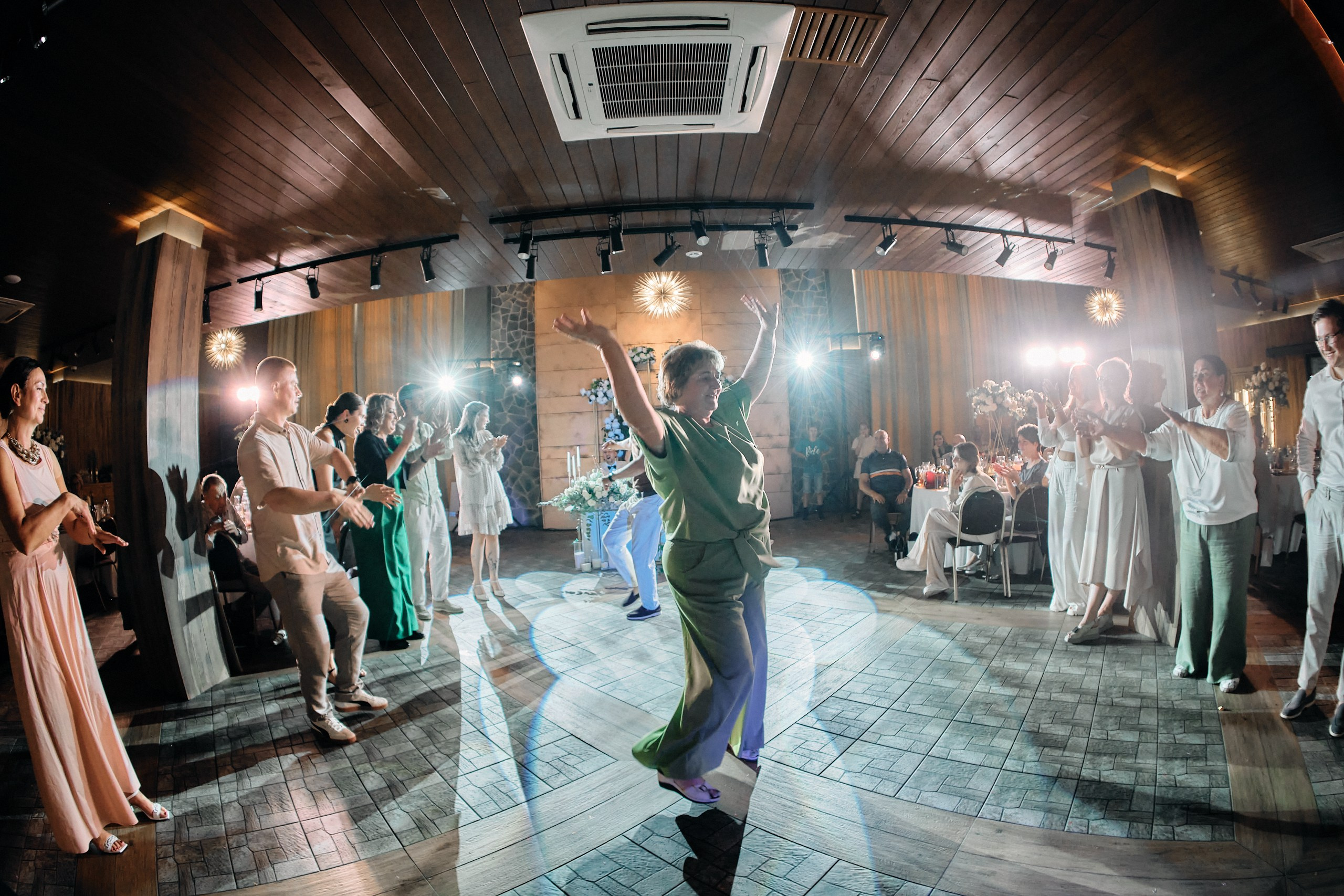 Свадьбы. Фотограф Корчагин Даниил