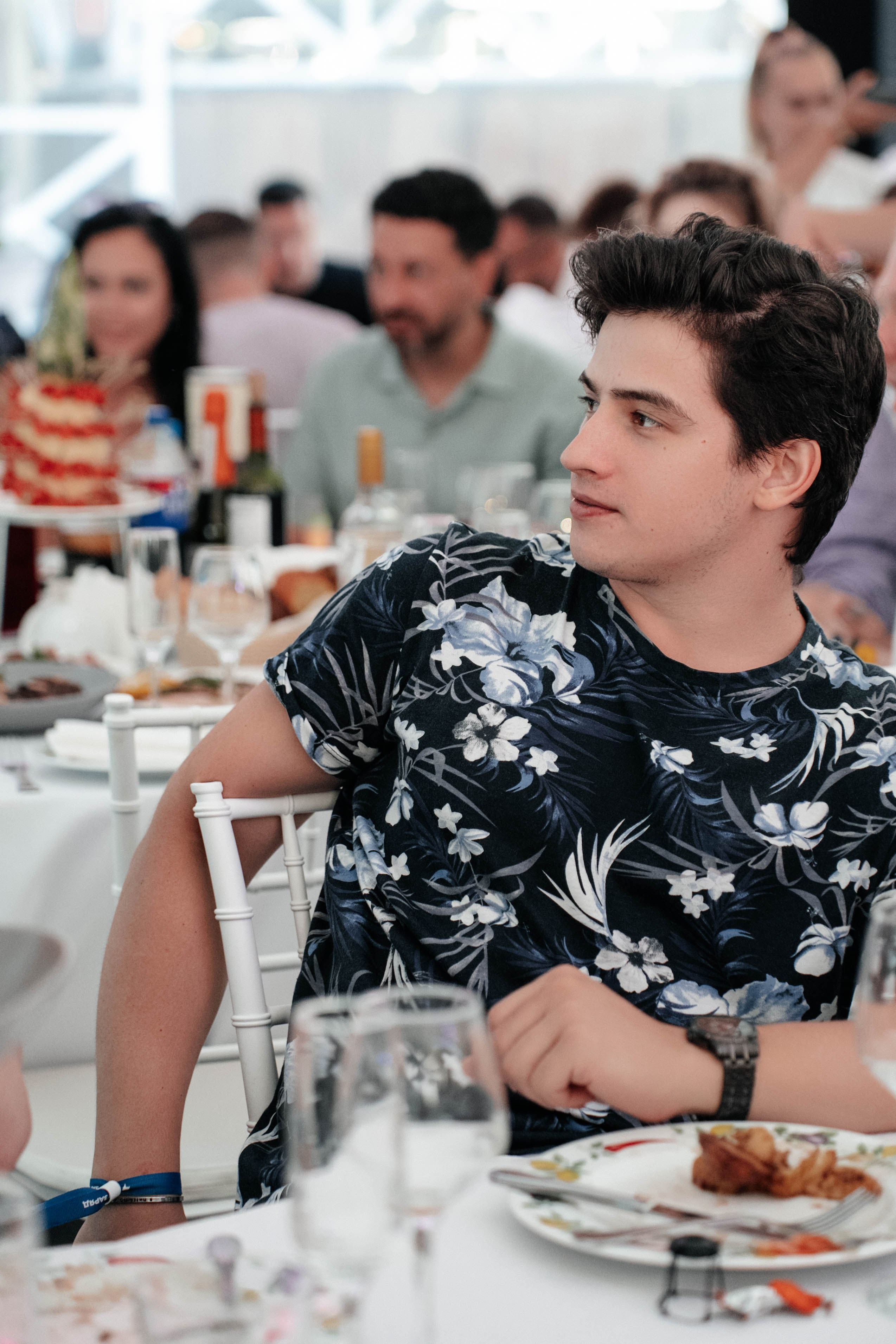 Бери заряд. Свадебный фотограф Москва Александра Аверкова