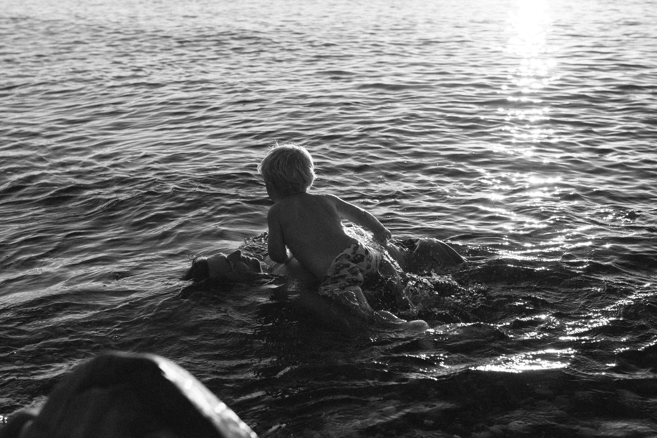 Виталий и Эрнест. Фотограф Наталья Гончарова. Снимаю живые портреты в Алматы