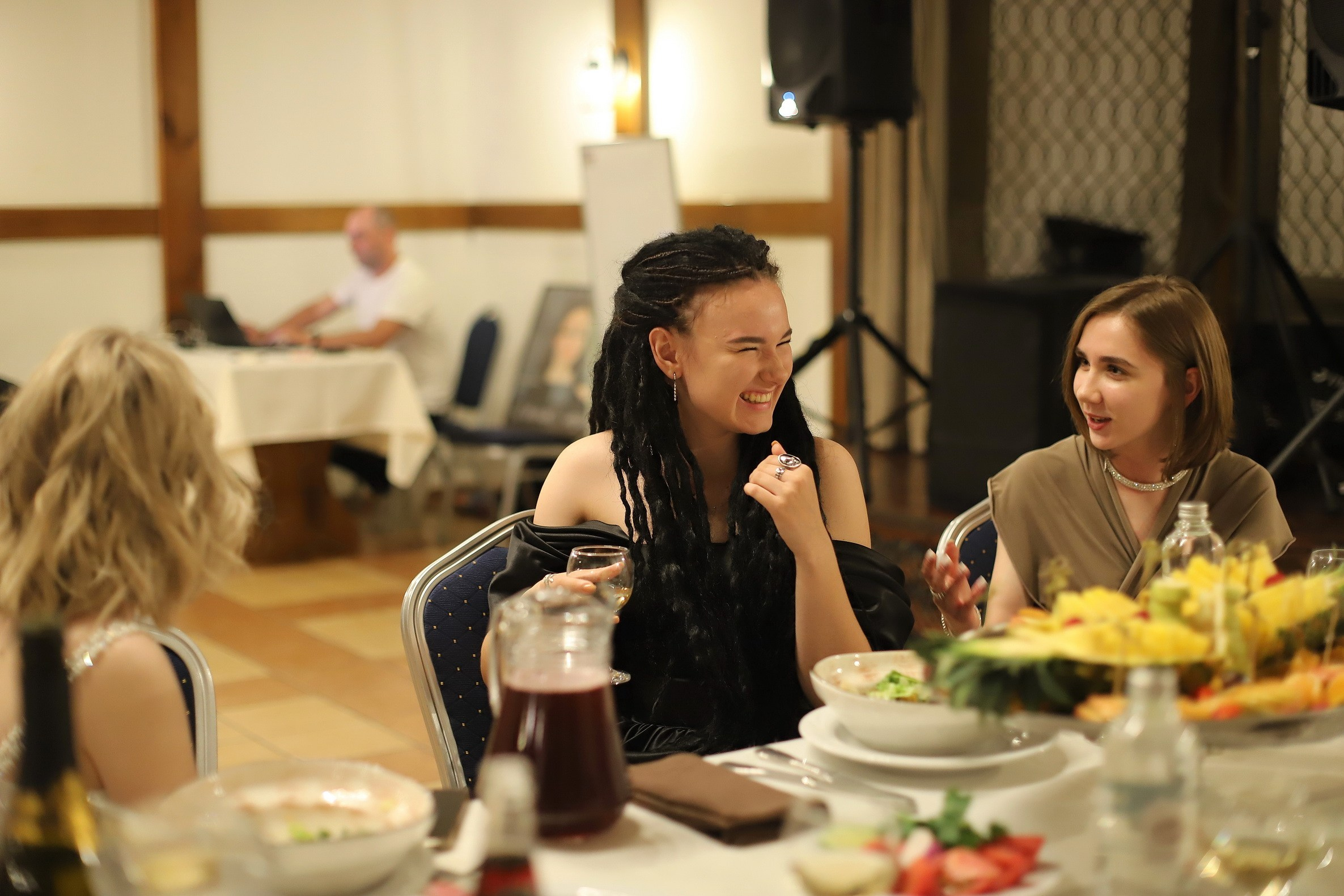 Выпускные. Профессиональный фотограф в Подольске Елена Локтионова