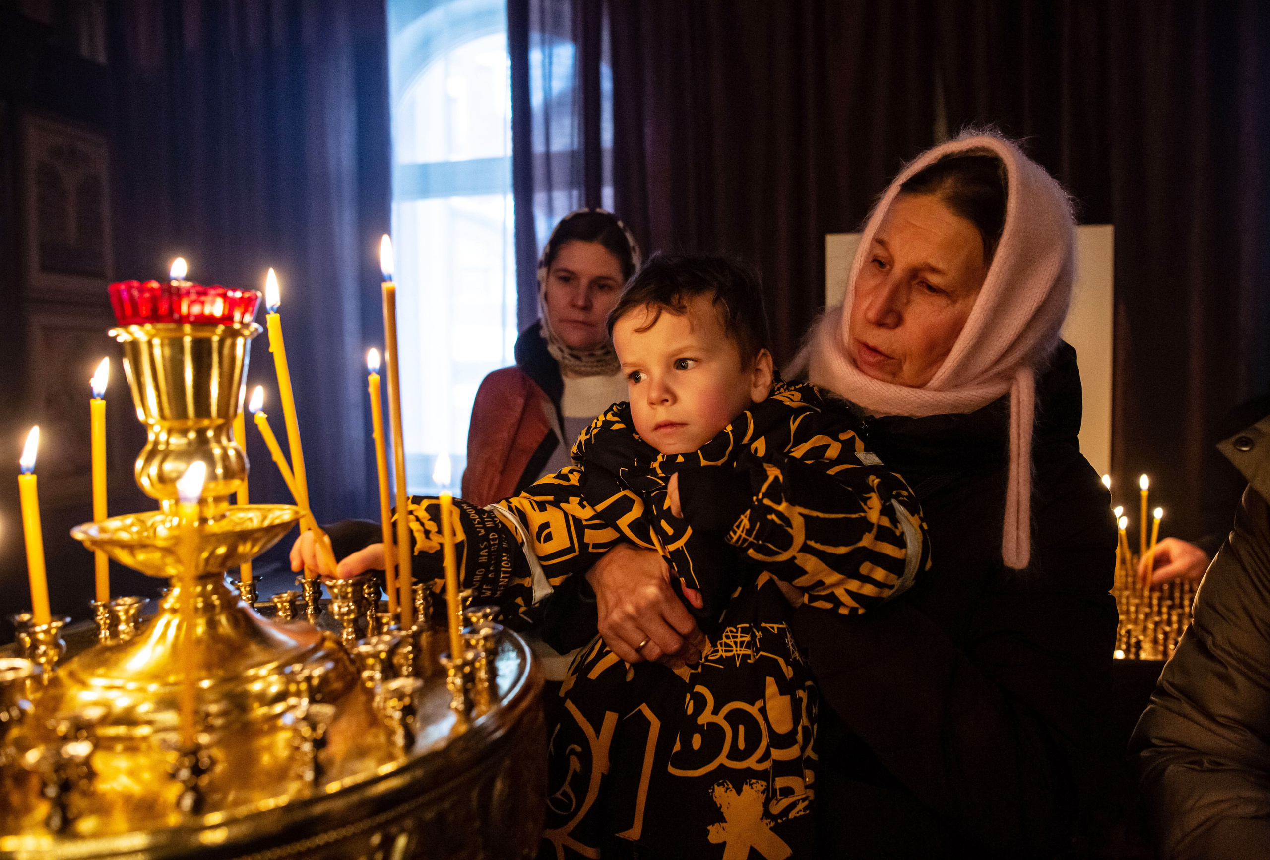 Крестный ход по д. Островцы Раменского городского округа. Семейный и детский фотограф Анна Петракова