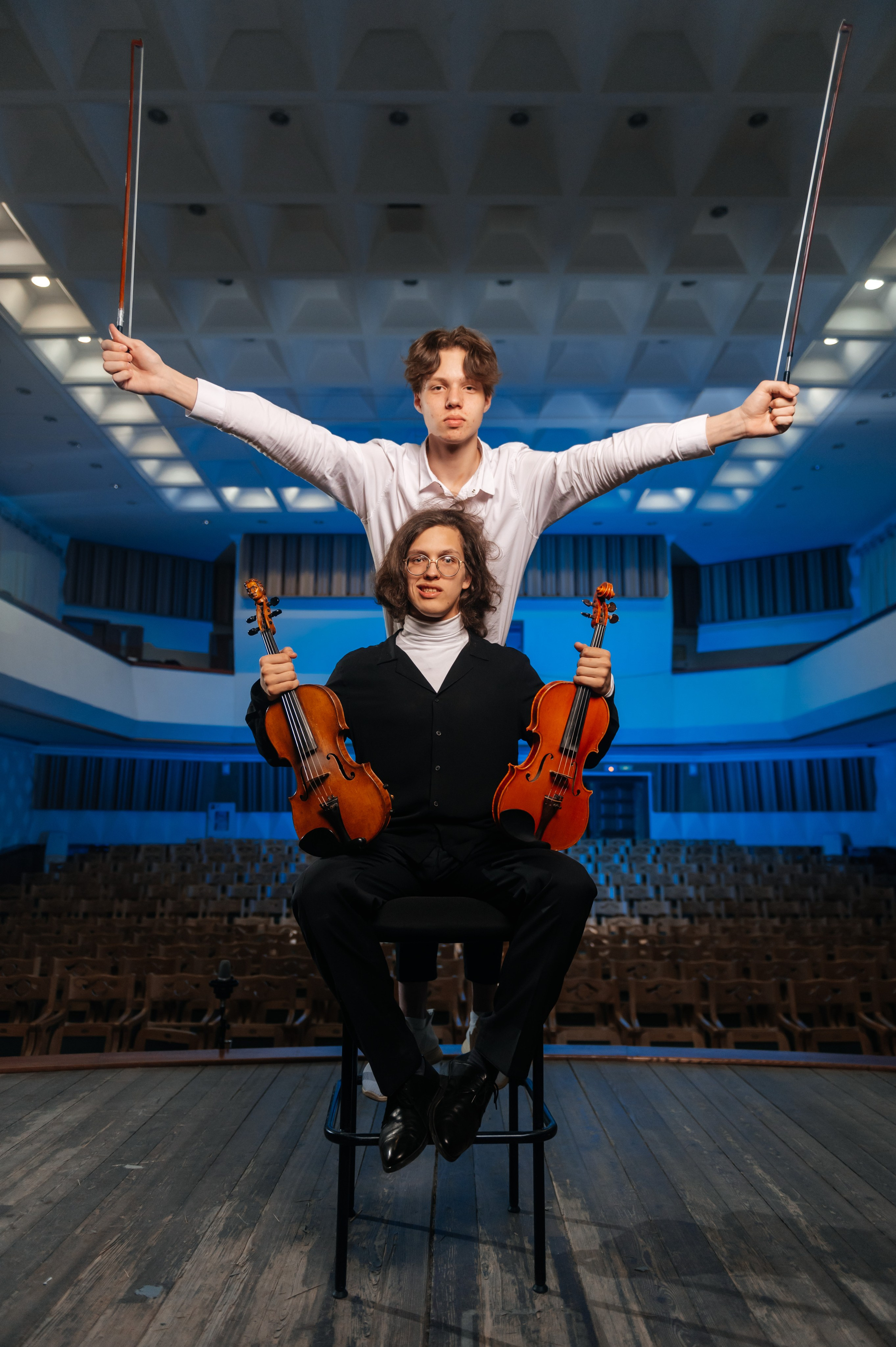 Старшие классы. Современные выпускные альбомы в Новосибирске