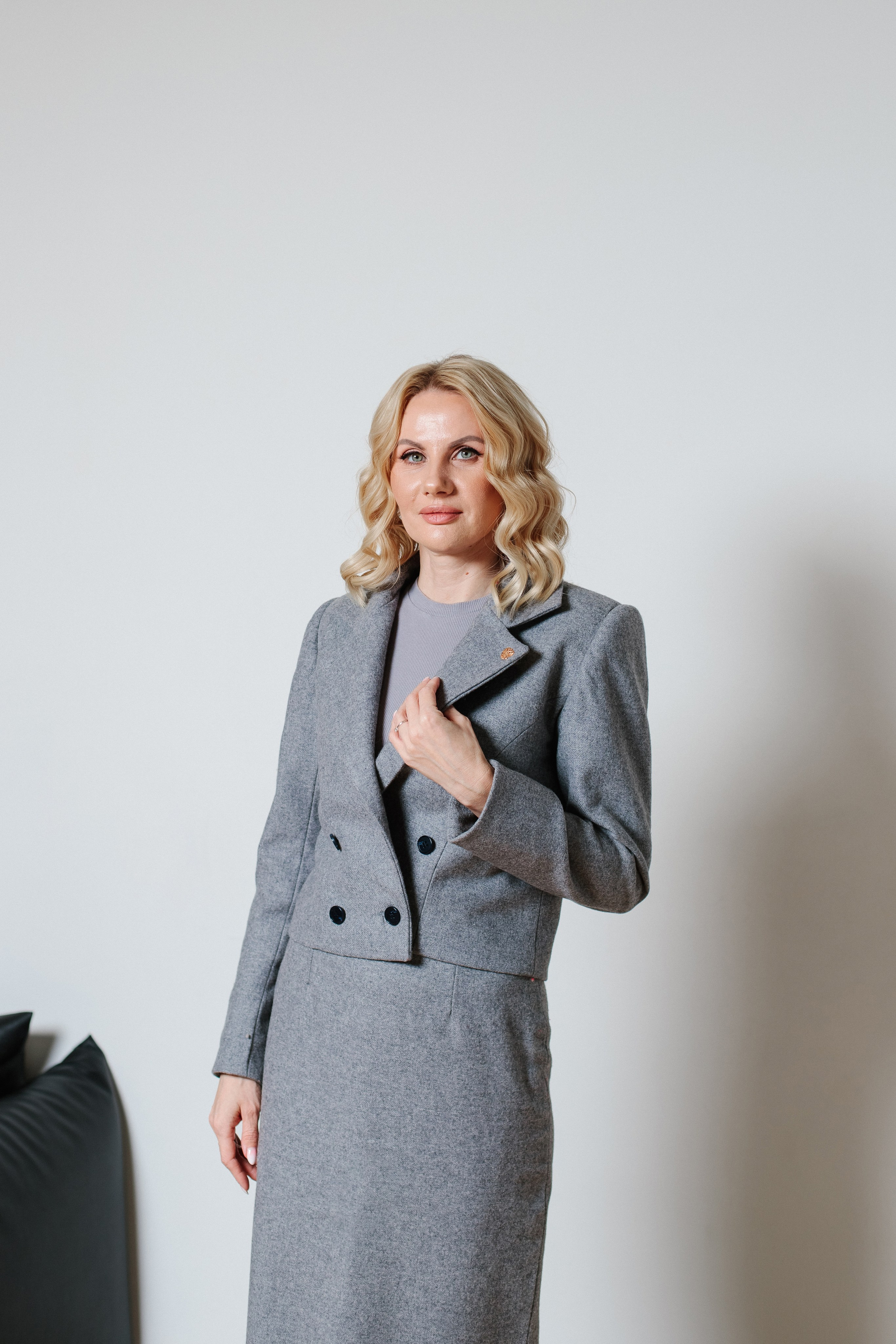 Контент фотосессия для кризисного налогового юриста. Контентный фотограф в Перми Натали Кытманова