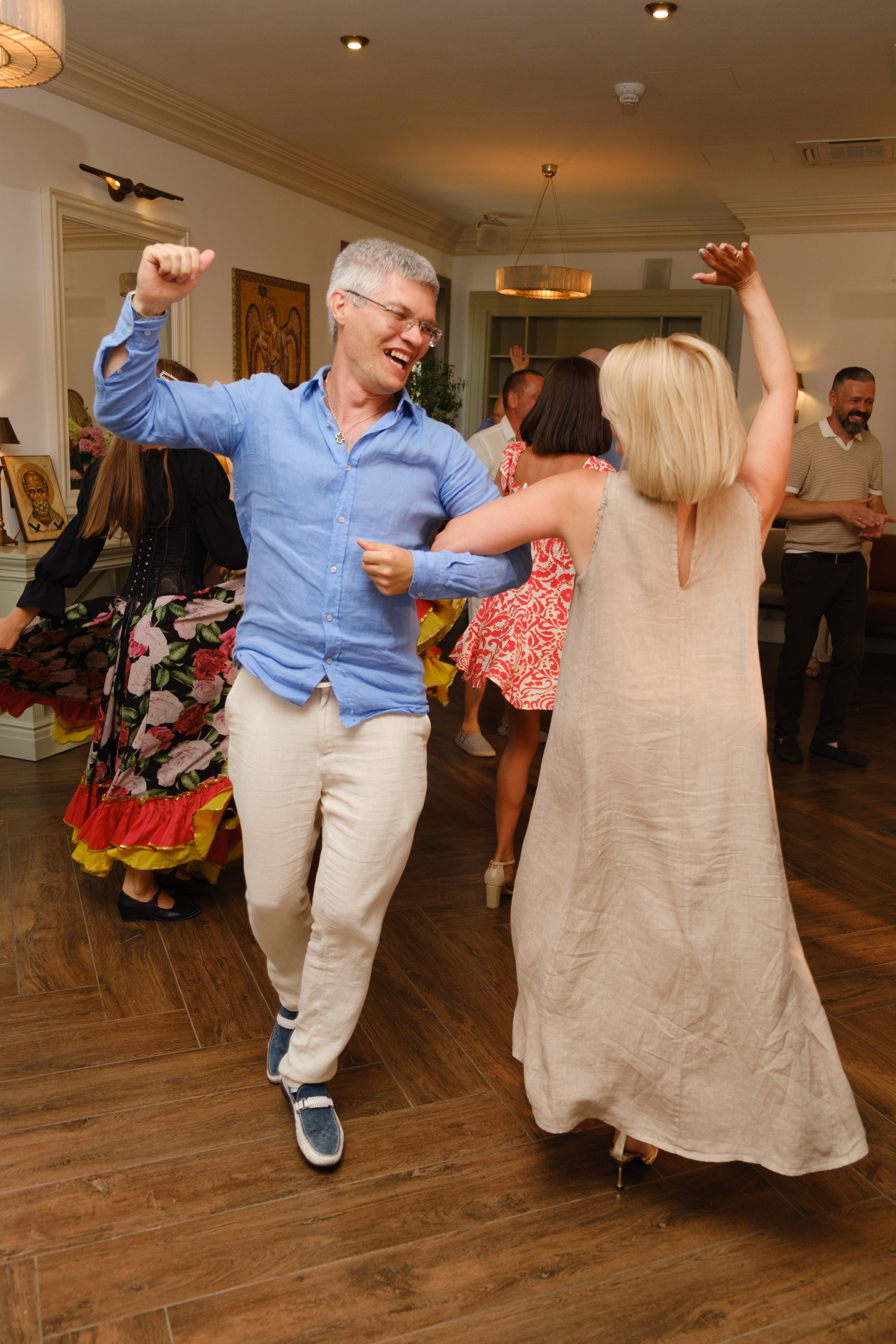 Фотограф на юбилей в Крыму | Съемка дня рождения | Илья Желдак. Профессиональная фотосъемка в Крыму. Натуральные эмоции и живые кадры. Забронируйте дату прямо сейчас!