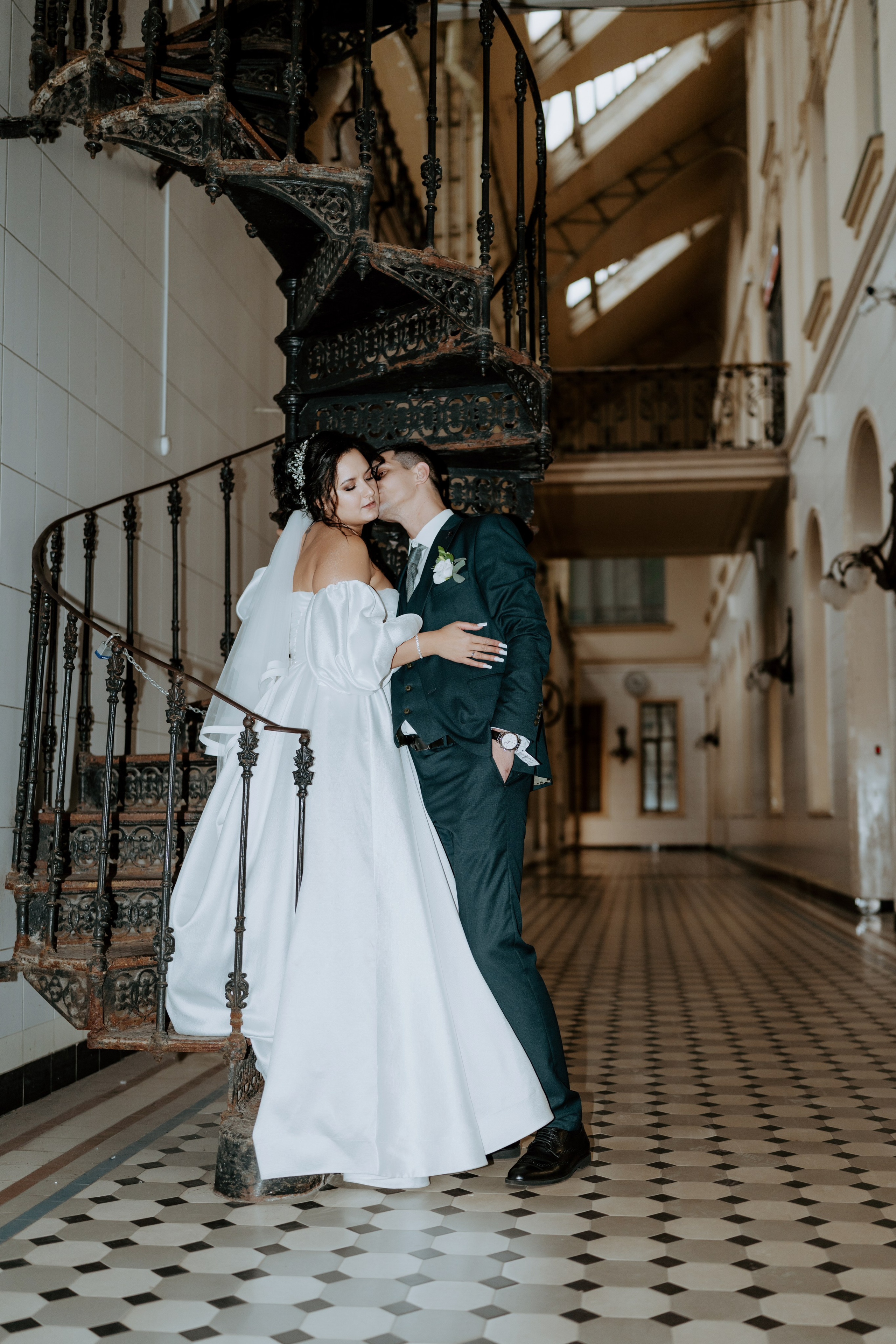 Свадьба, Витебский вокзал. Фотограф Оксана Шавва