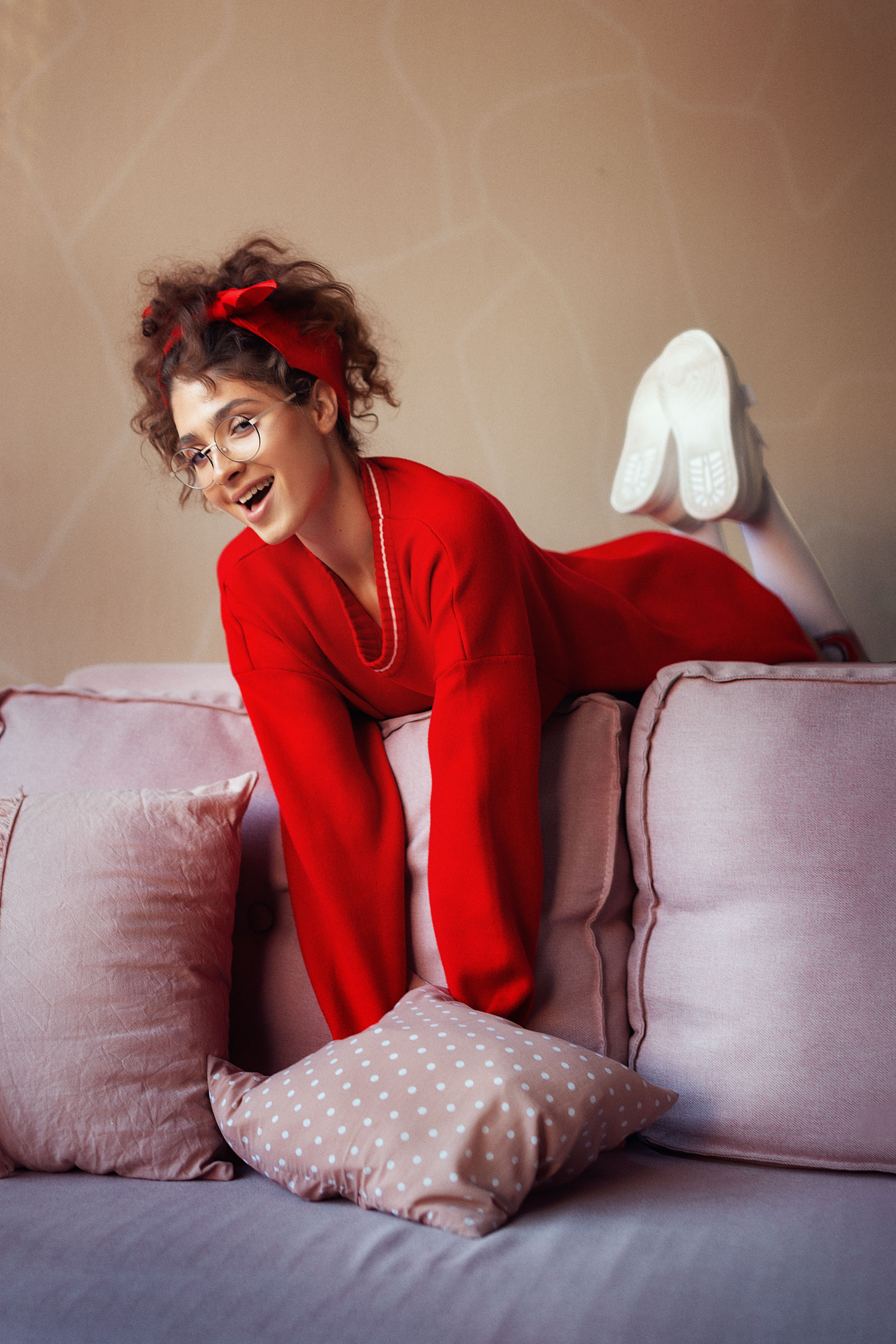 Кудряшка. Рекламная и портретная фотография Екатеринбург