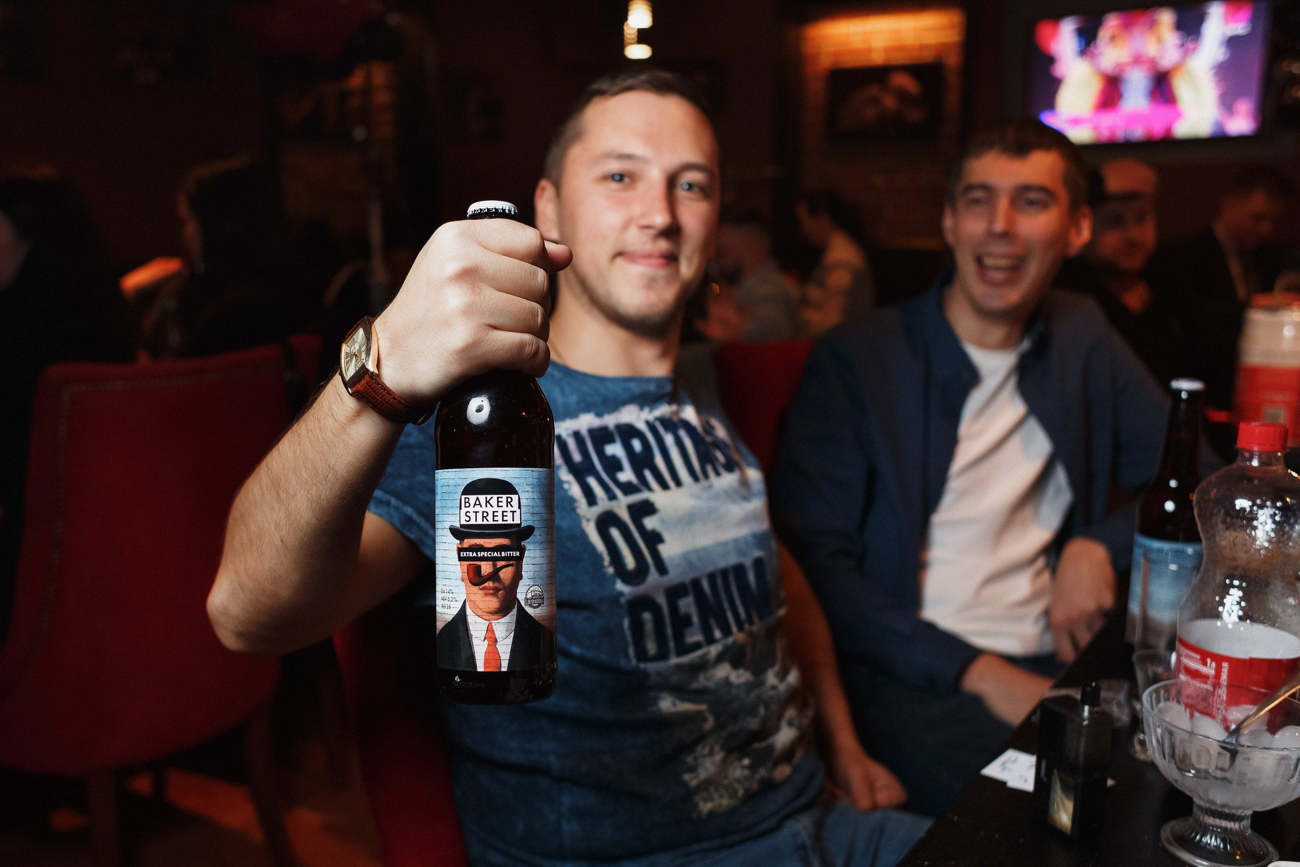 Захватывающий вкус и атмосфера: кальянная в Таганроге Бейкер Стрит. Свадебный и семейный фотограф в Таганроге Бакарюк Антон