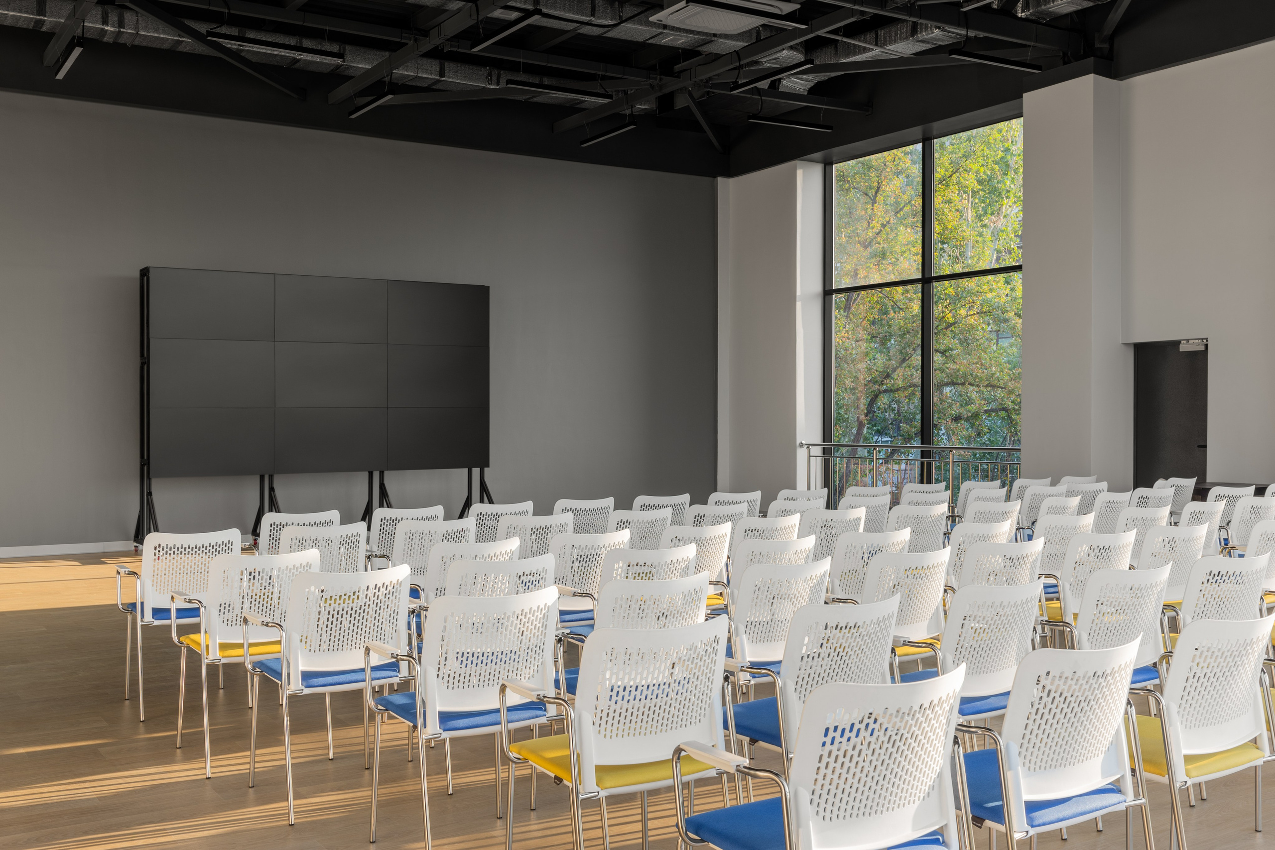 RS Group — Prometheus School. Roman Yakunin — interior photographer in Almaty, Kazakhstan