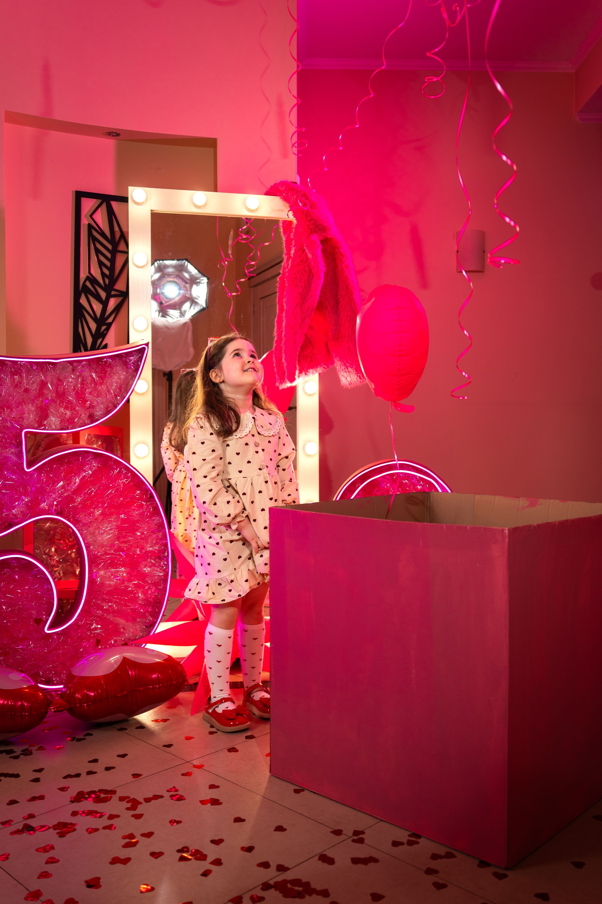 Семейная фотосессия Серафима 5 лет. Фото и видео съёмка в Москве и МО Александр Чапала и Трояк Алеся