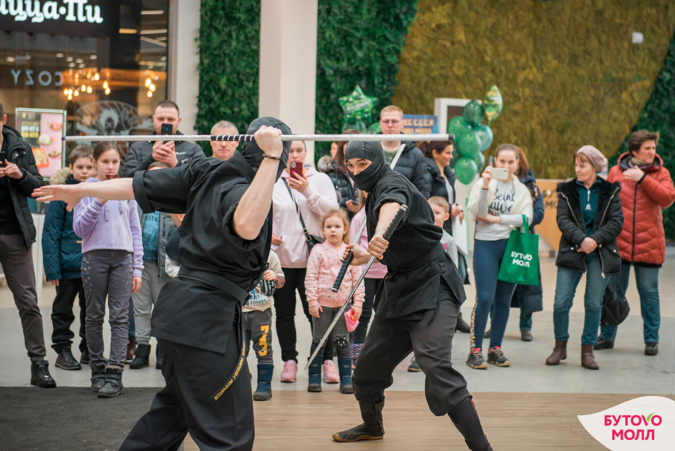MALL. Фотограф Сергей Некрасов