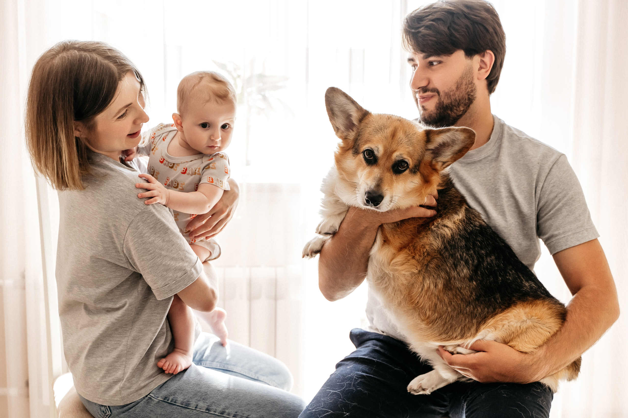 Домашняя семейная фотосессия в Москве, Домодедово, Видное, Бутово, Щербинка. Семейный фотограф Москва и Московская область. Семейная фотосессия на природе. Фотосессия детского праздника. Фотосессия юбилея. Фотосессия в день рождения. Фотограф на годик ребенку. Детский фотограф. Фоторепортаж семейного праздника. Детский фотограф Москва.