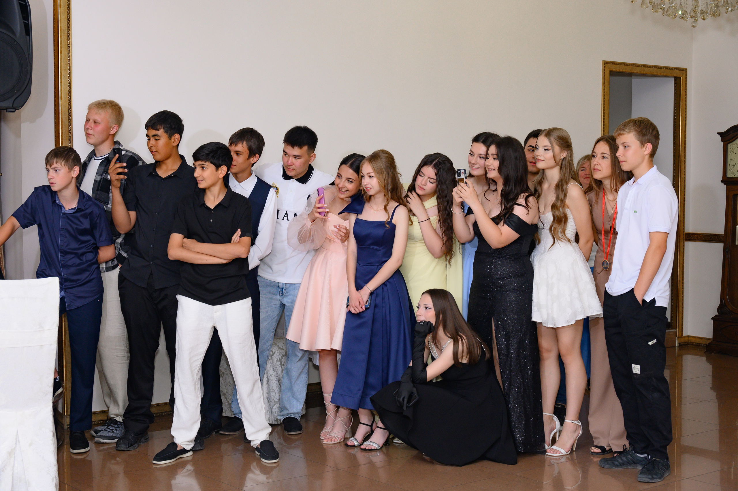 Выпускной 2025 9 кл. Семейный и детский фотограф в Новороссийске Лебедева Елена