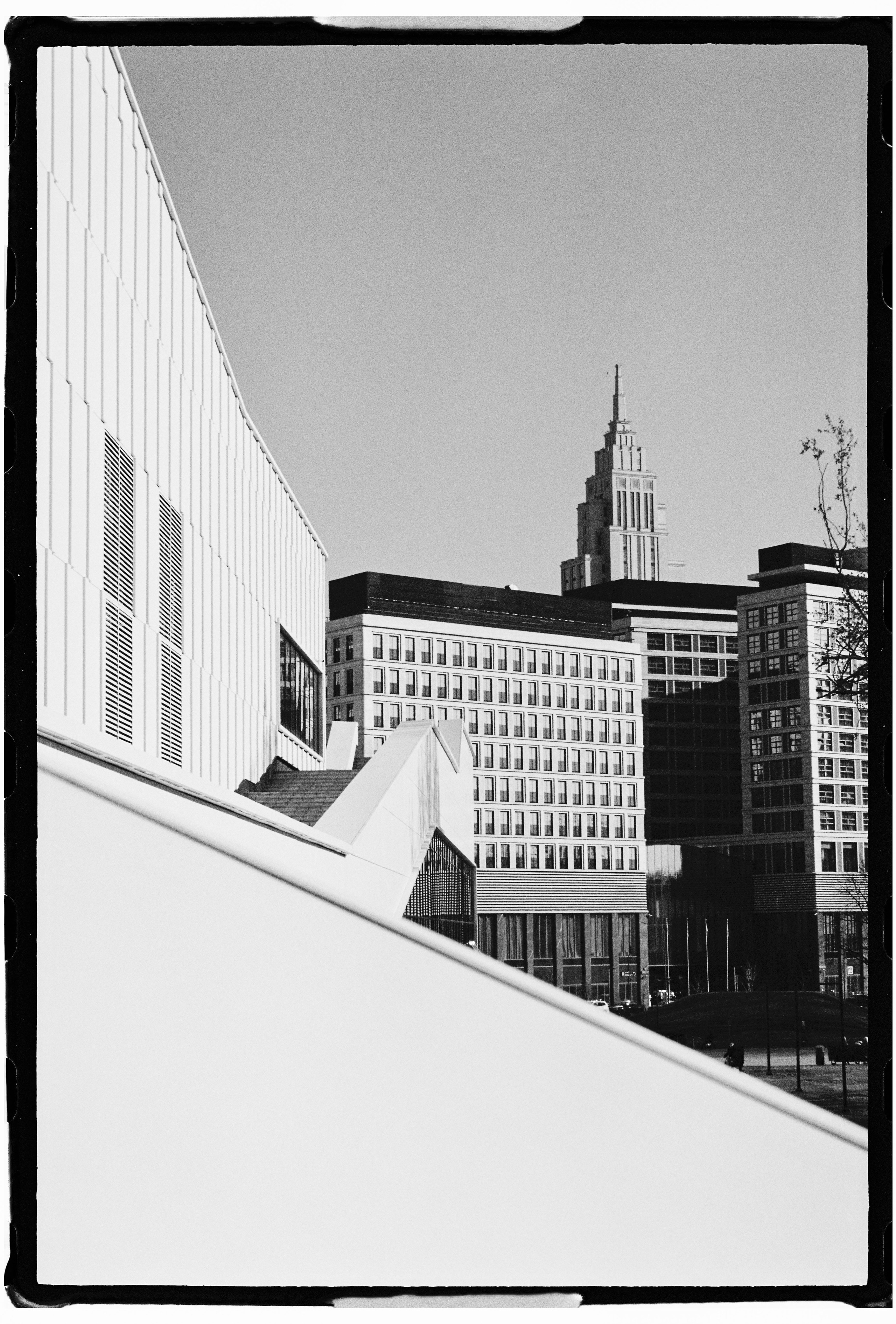 ANNA — PHOTOGRAPHER