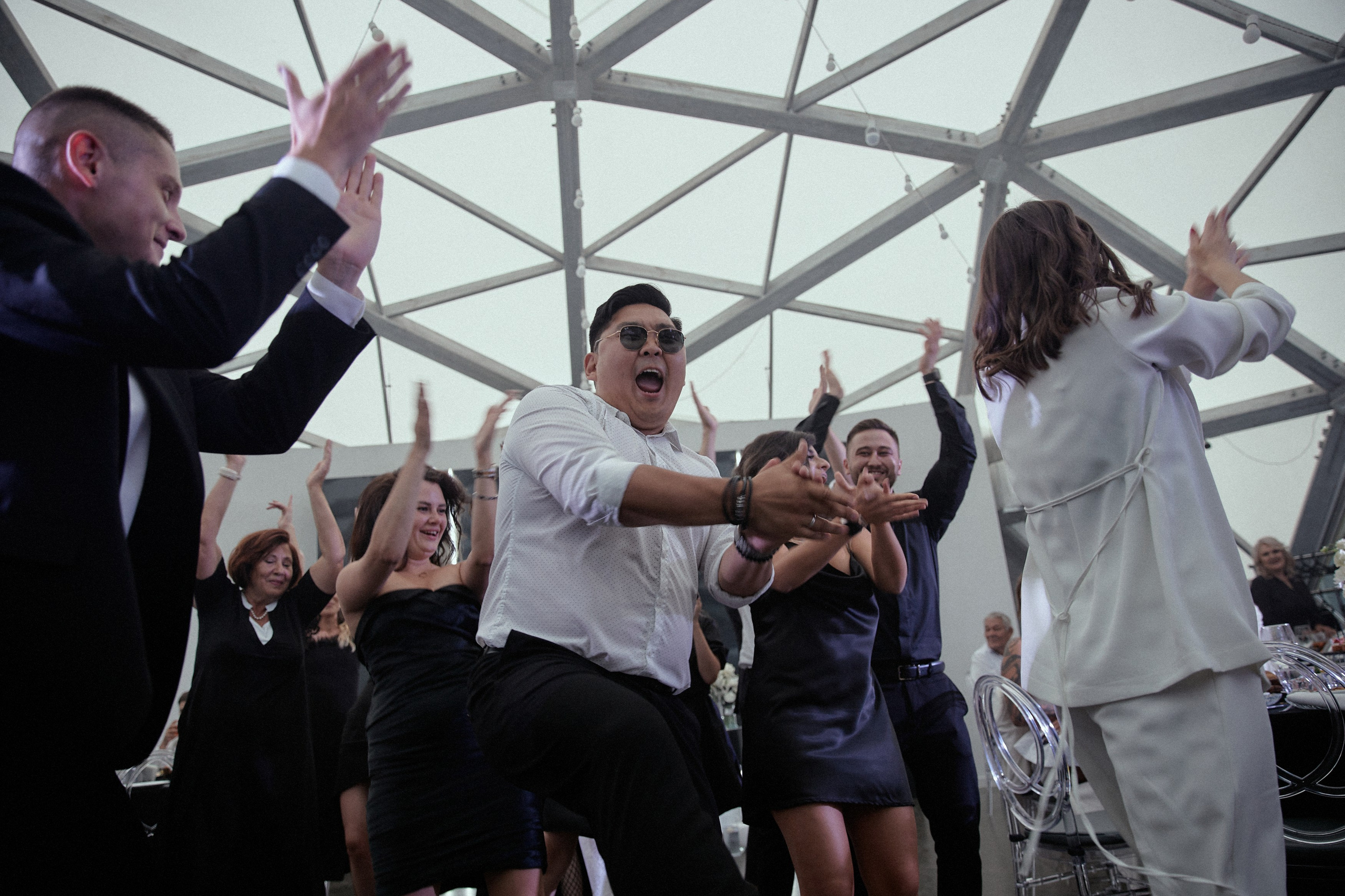 TOTAL BLACK. Дмитрий Мазуркевич: Профессиональный Репортажный Фотограф