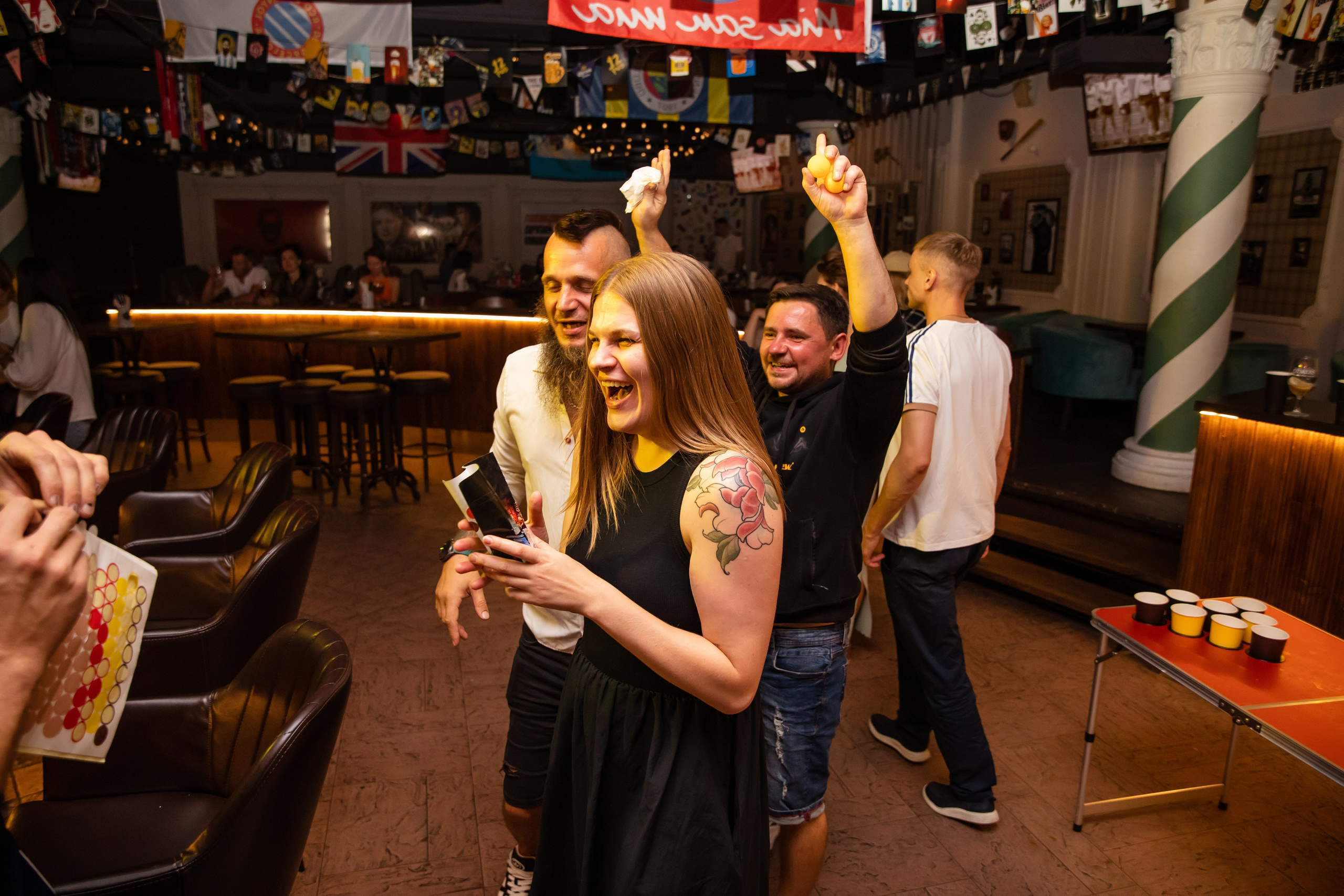 Паб 12. Репортажный фотограф Минск ❘ Костецкий Илья ❘ Беларусь