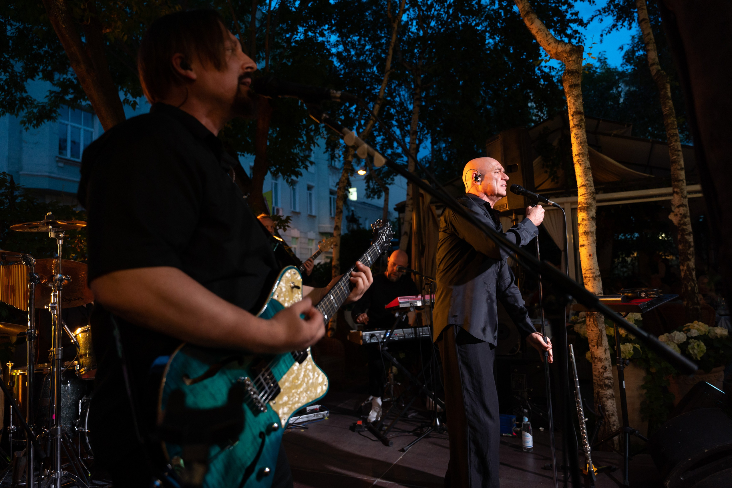 BUTLER открытие летней веранды: выступление группы «Моральный кодекс». Портретный и репортажный фотограф в Москве Разуменко Роман