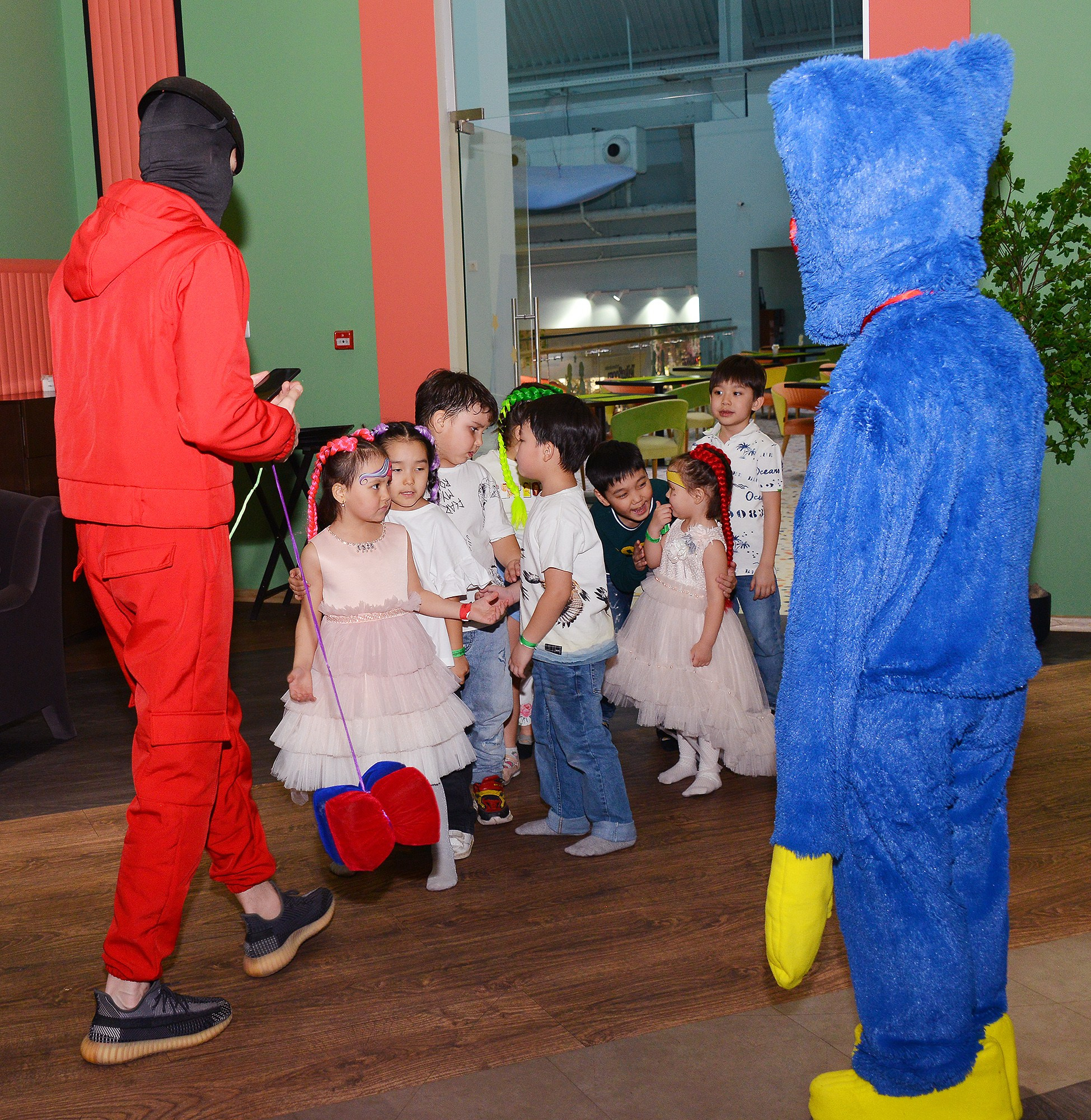 Дети-6 (Айлин-8 лет). Фотосъёмка. Фотограф Сергей Авдеев-семейный и детский фотограф в Алматы