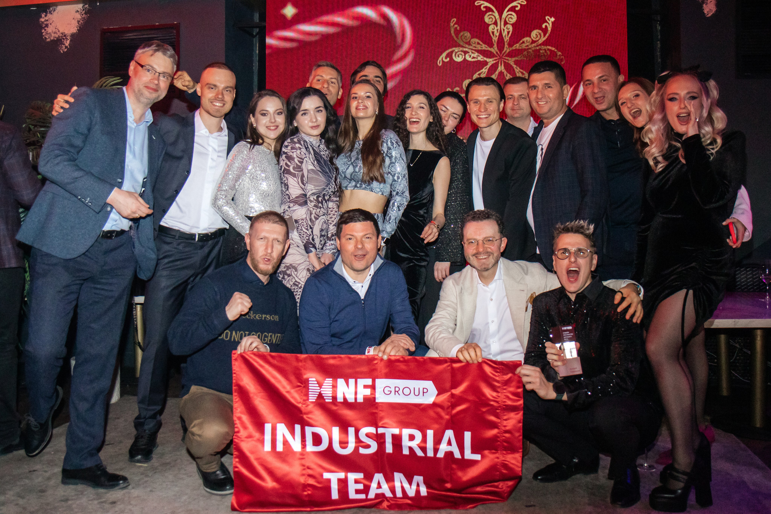 Репортаж NF Group Новогодний корпоратив. Индивидуальный, парный и семейный фотограф Алиса Полунина
