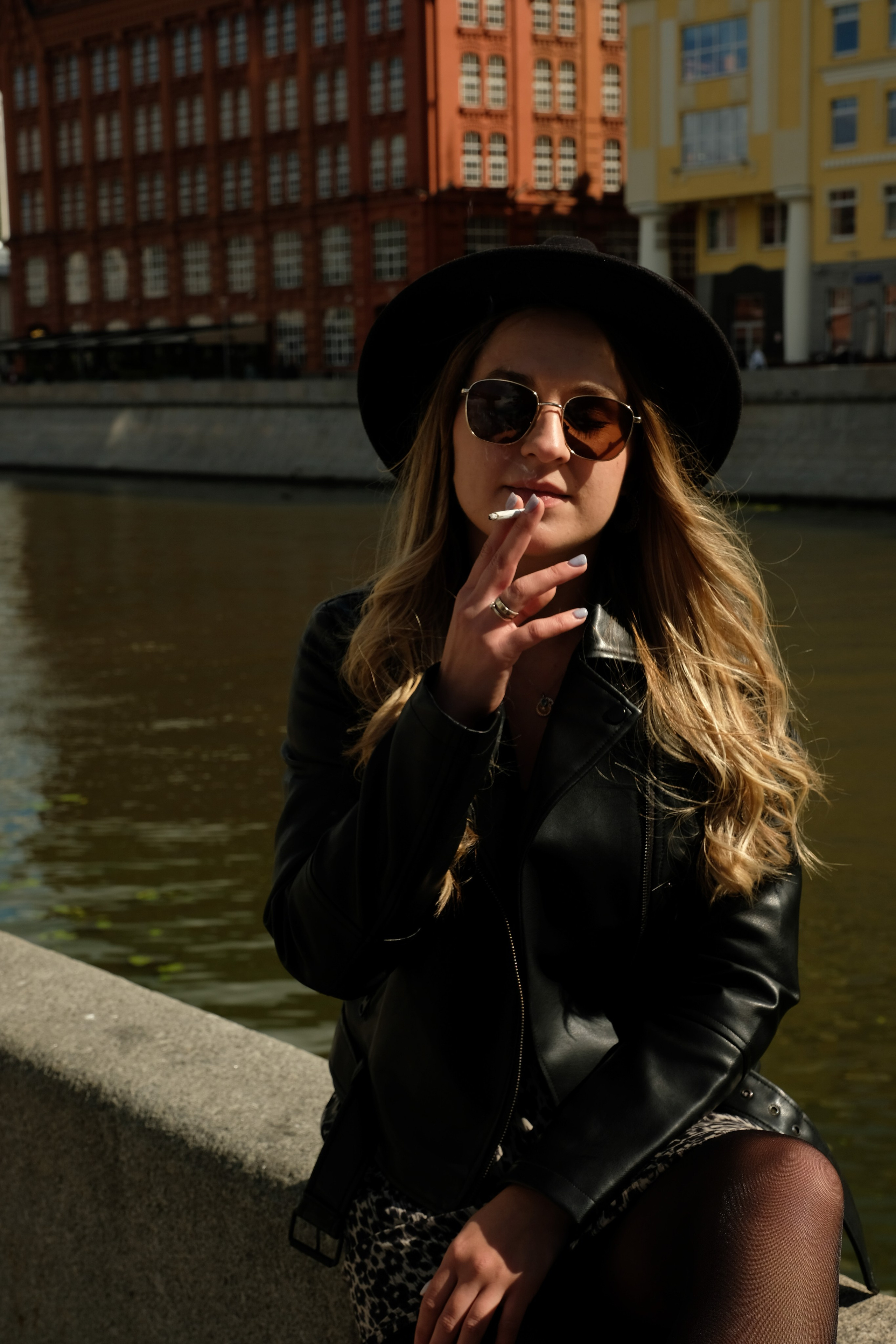 Солнце на Красном Октябре. Свадебный фотограф Александра Тюлякова