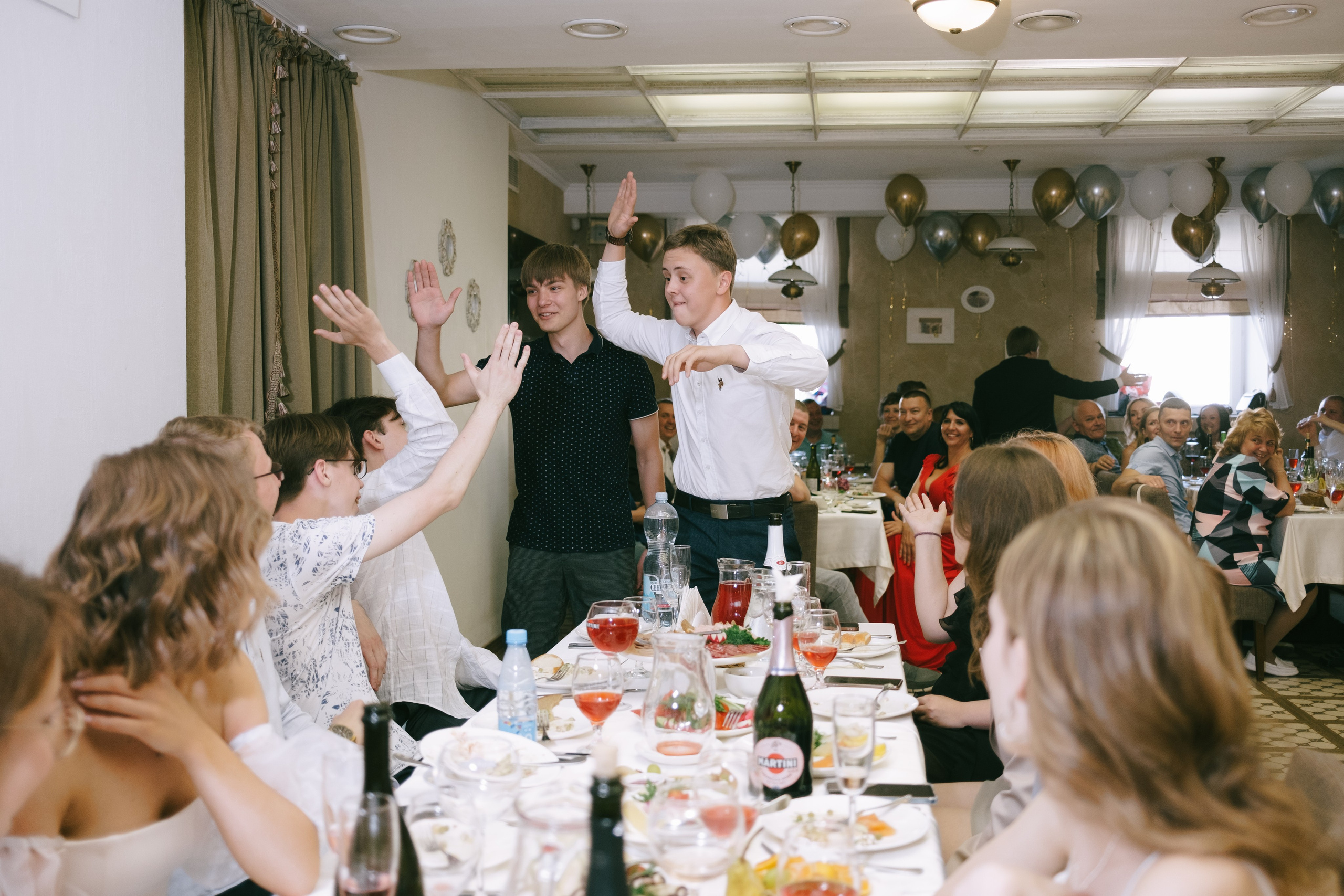 Выпускной школа 33. Свадебный и репортажной фотограф Денис Ожигин в Краснодаре и Краснодарском крае