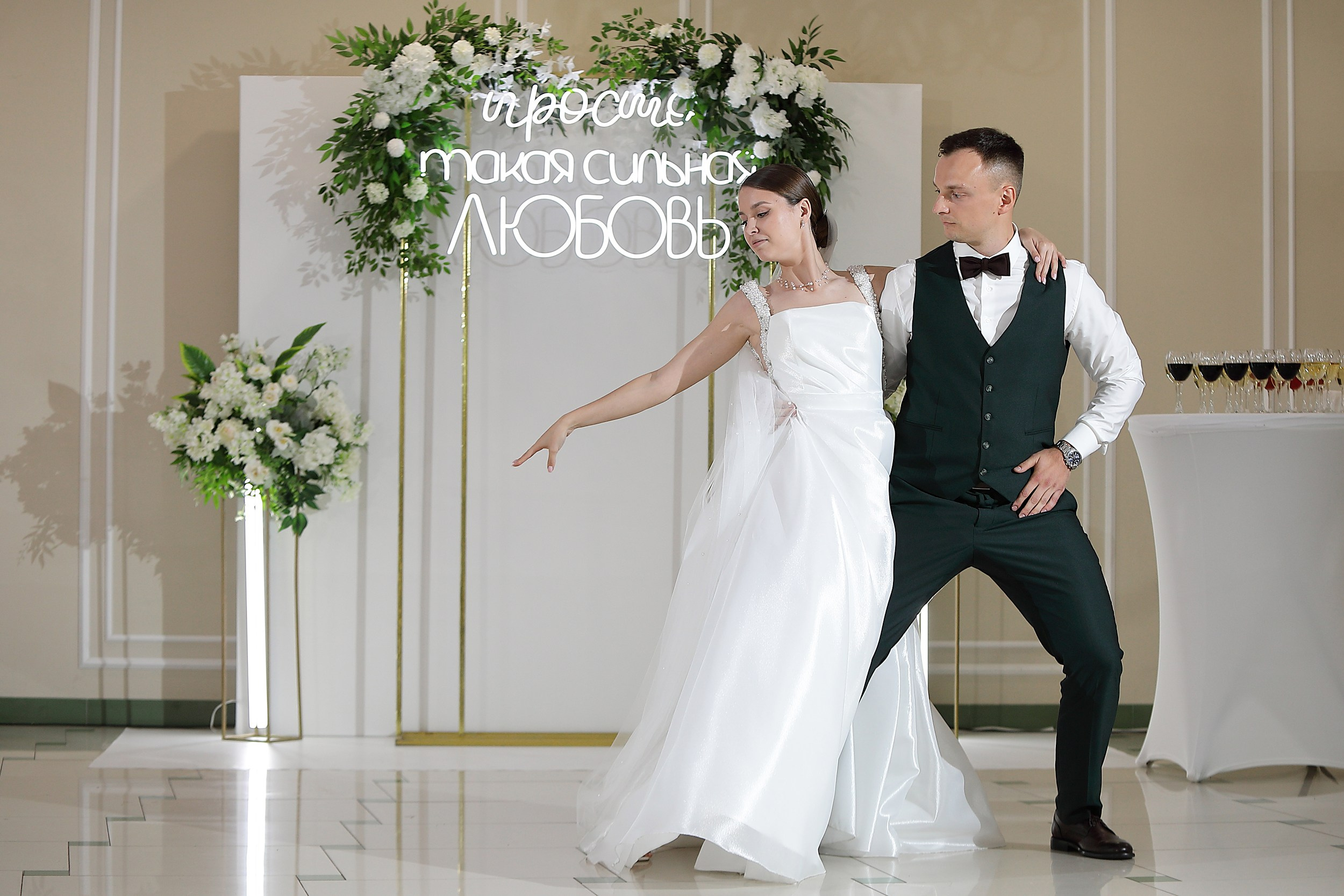 Владимир и Виктория. Свадебный и семейный фотограф и видеограф в Екатеринбурге Полянские Тимур и Анастасия