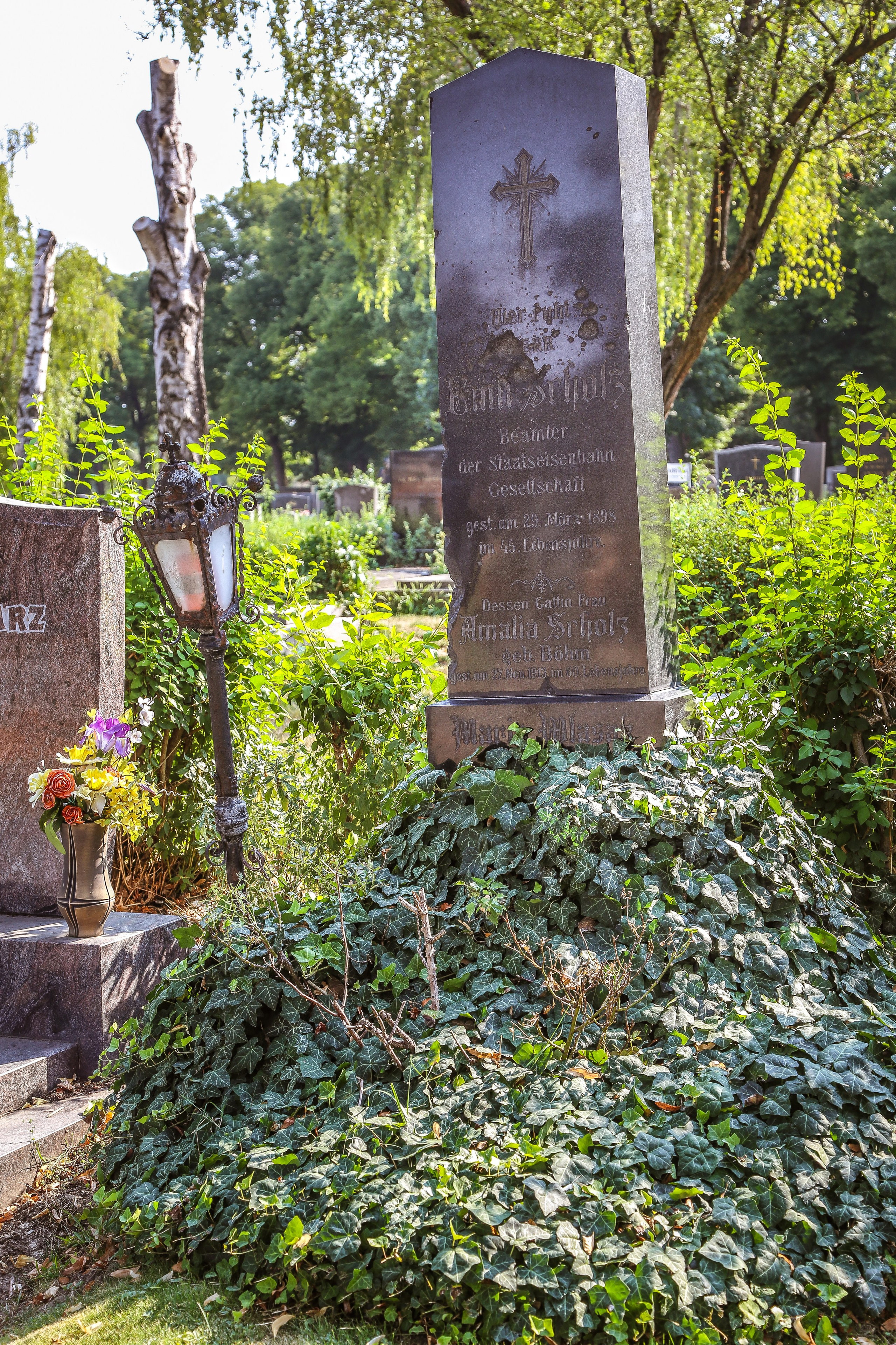 Австрия: Вена — Юденплатц и Центральной кладбище. Дарья Письменюк / Darya Leitstern — фотограф, музыкант, журналист, путешественник