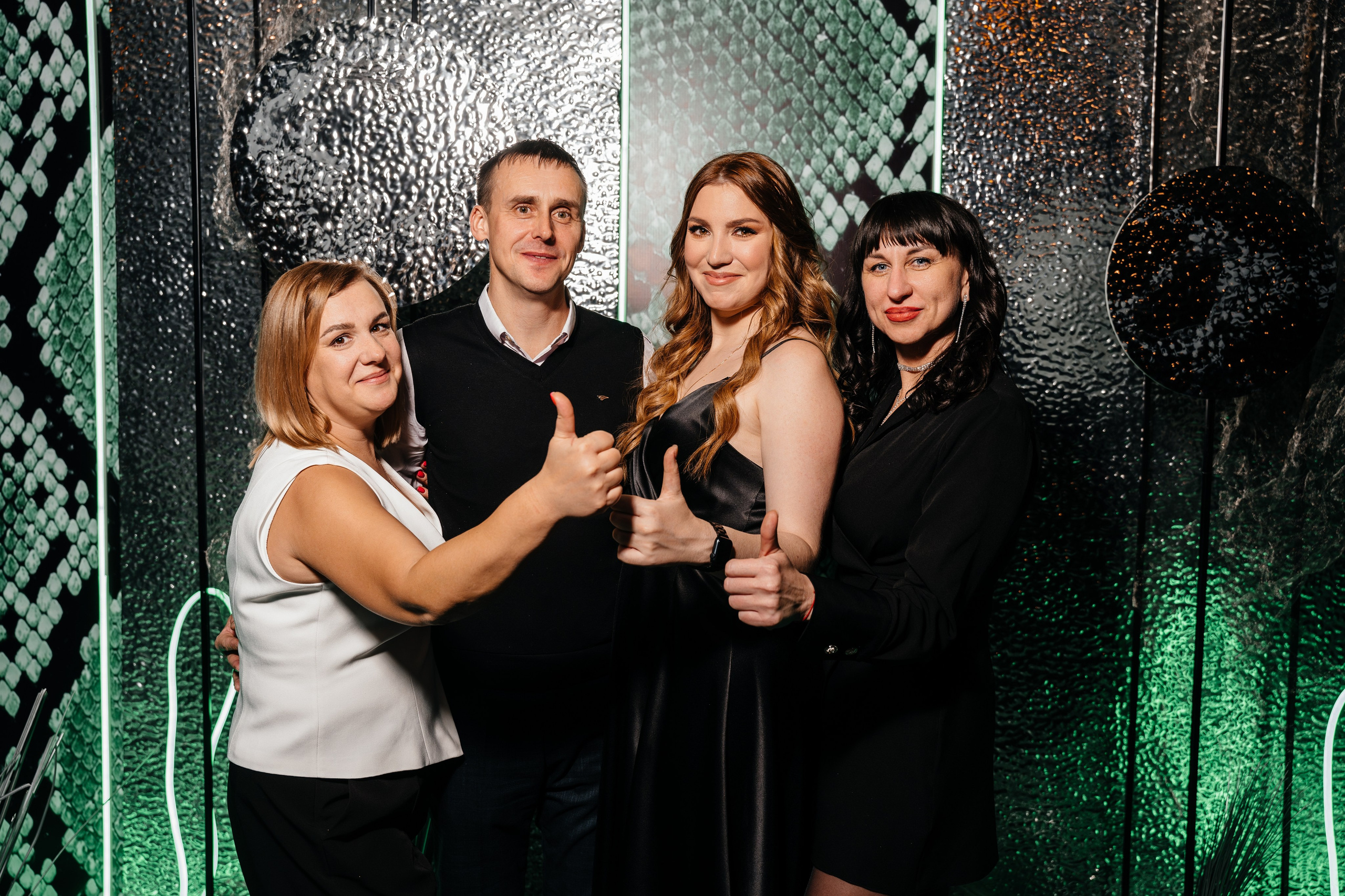 Корпоратив «СОВКОМБАНК». Свадебный фотограф Барнаул Алексей Павлов