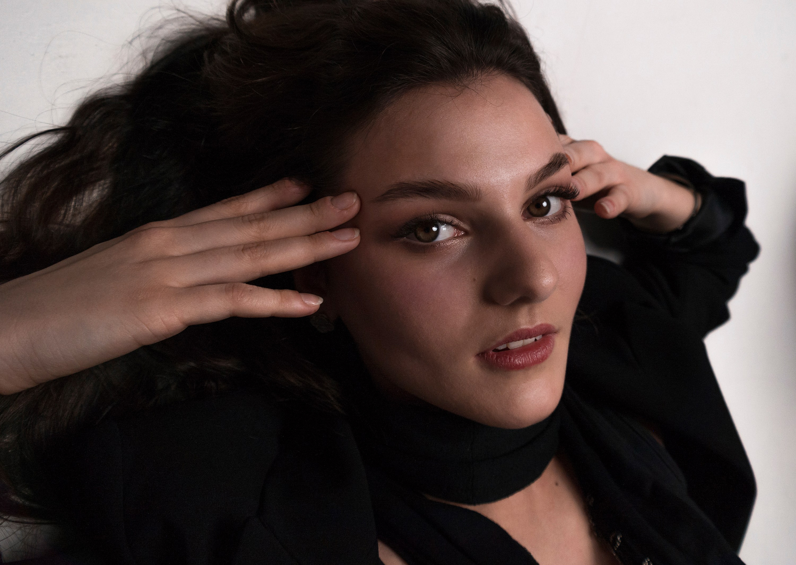 Фотосессия индивидуальная в Краснодаре. AI Фотограф Краснодар: мужские и женские фотосессии, стилизация съемки. Нейро-фотосессии онлайн