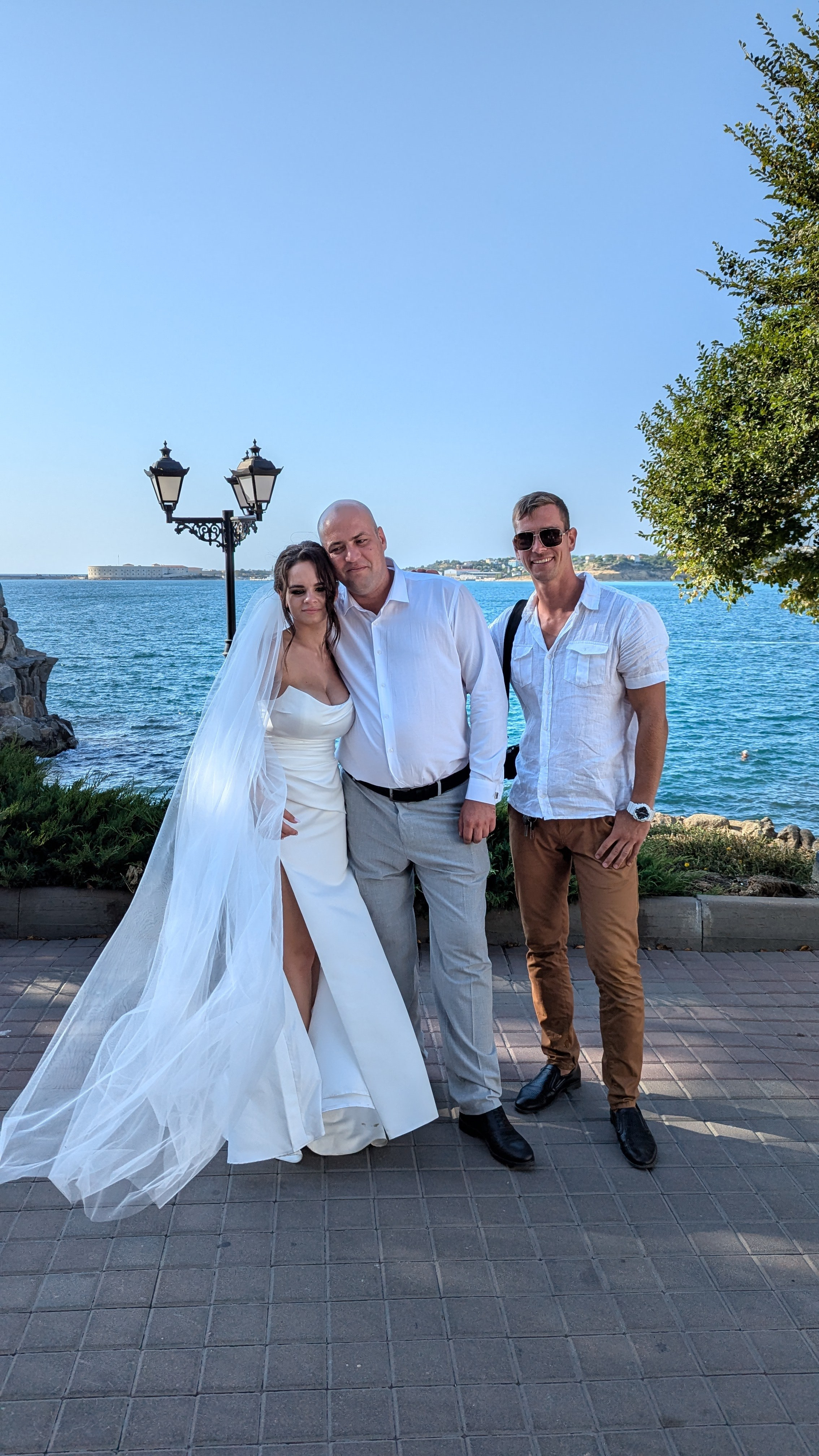 Селфи с моими моделями. Профессиональная фотосъемка в Крыму. Натуральные эмоции и живые кадры. Забронируйте дату прямо сейчас!