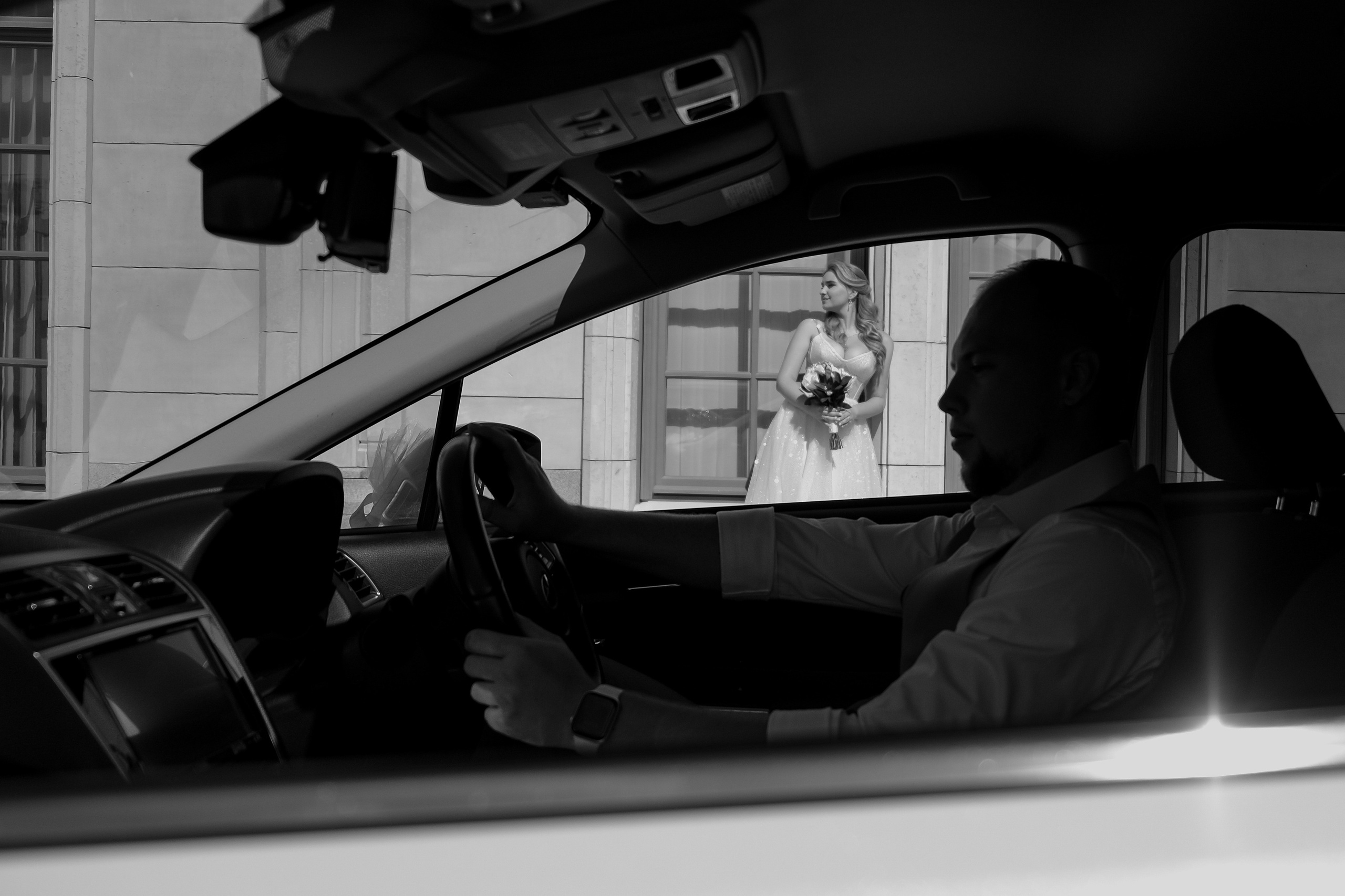 Свадебная фотосессия в Новом Херсонесе и Фиоленте. Профессиональная фотосъемка в Крыму. Натуральные эмоции и живые кадры. Забронируйте дату прямо сейчас!