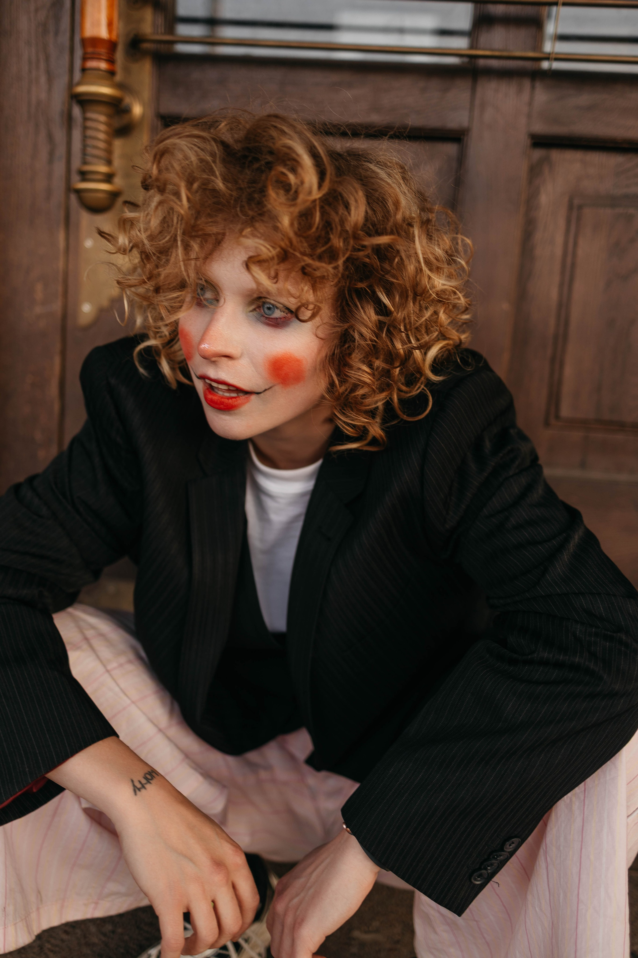 Закат на ЖД вокзале. Лиза. Фотограф в Твери Лагодная Яна