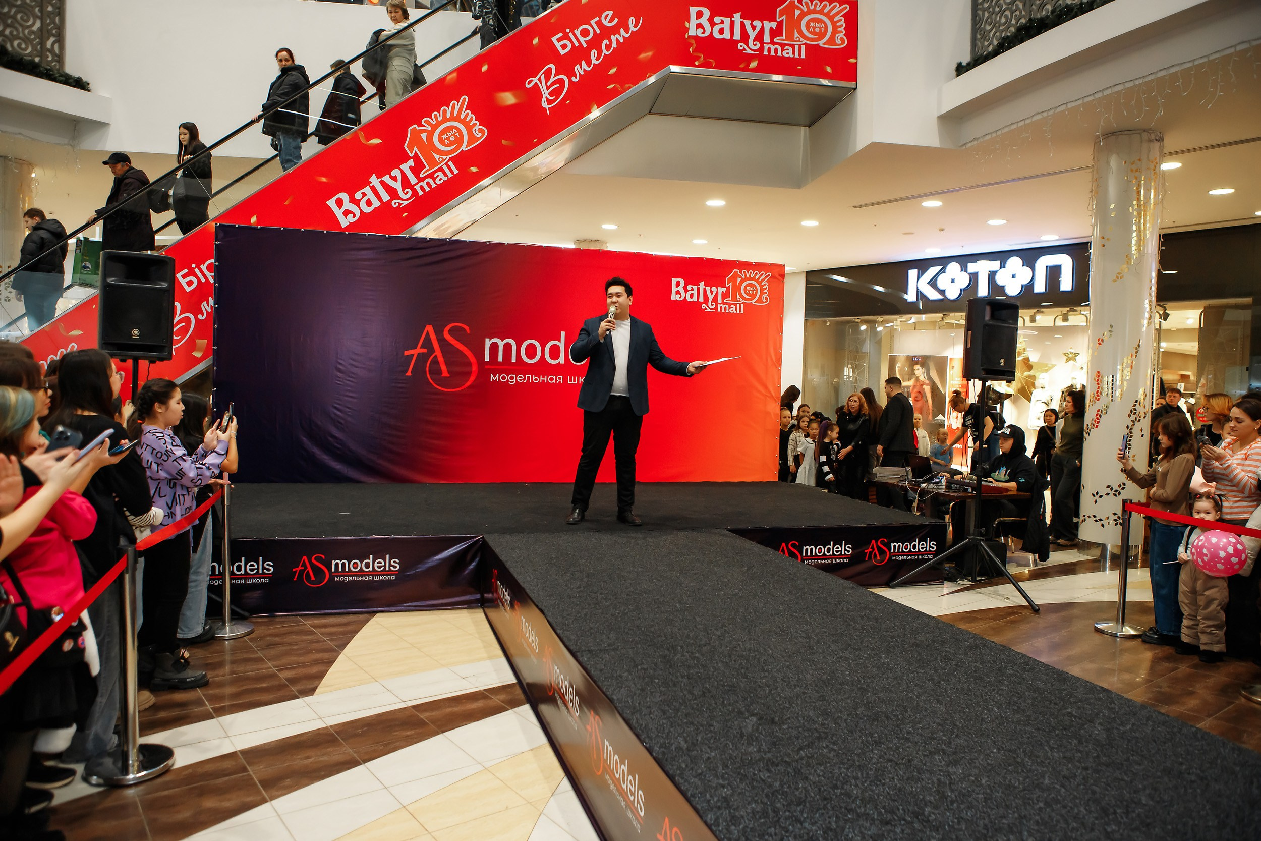 Fashion Show модельной школы AS Models. Кипятком Павлодар